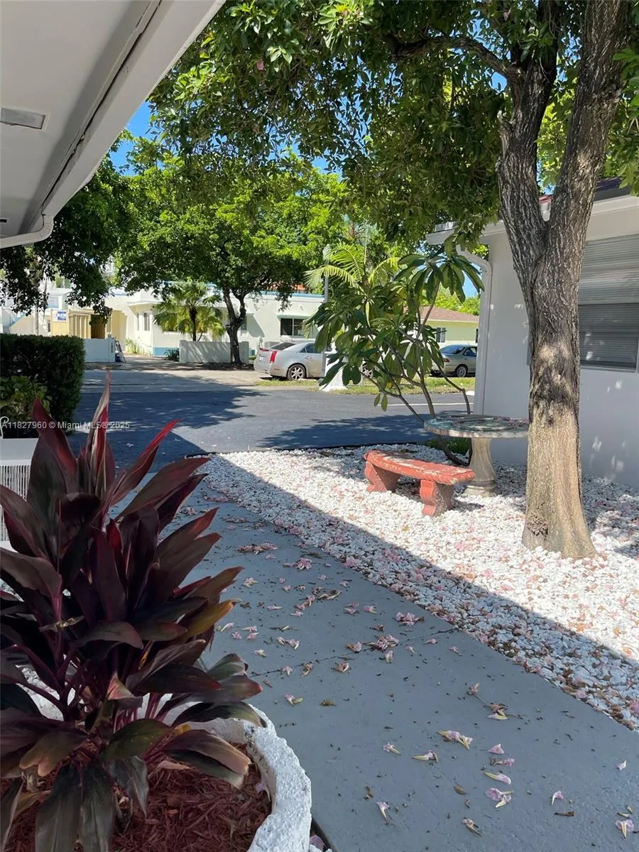 1842 Madison St, Hollywood, Florida 33020, Hollywood, Florida 33020, ,Residential Income,For Sale,1842 Madison St, Hollywood, Florida 33020,A11827960