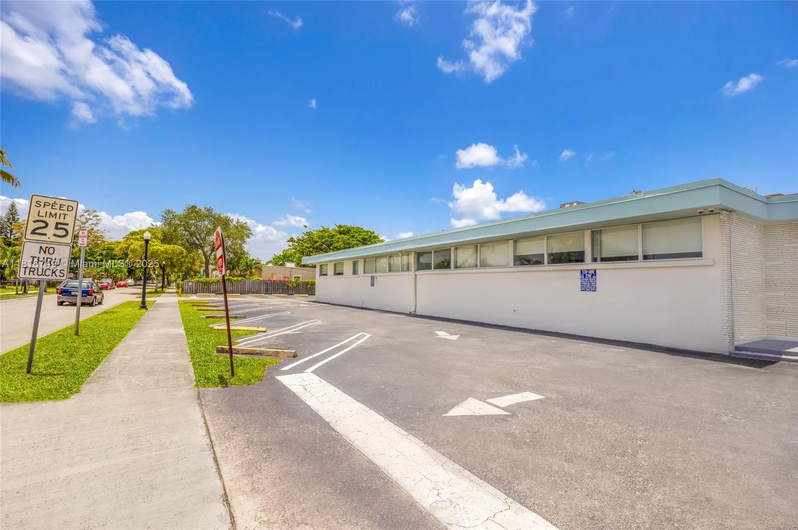 750 S Federal Hwy, Hollywood, Florida 33020, Hollywood, Florida 33020, ,Commercial Sale,For Sale,750 S Federal Hwy, Hollywood, Florida 33020,A11816749