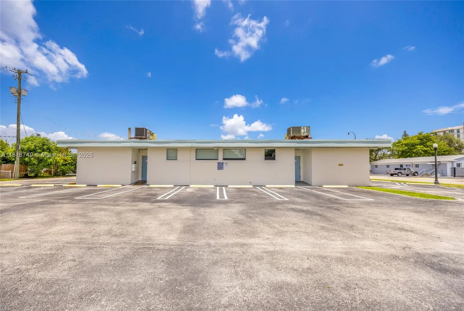 750 S Federal Hwy, Hollywood, Florida 33020, Hollywood, Florida 33020, ,Commercial Sale,For Sale,750 S Federal Hwy, Hollywood, Florida 33020,A11816749