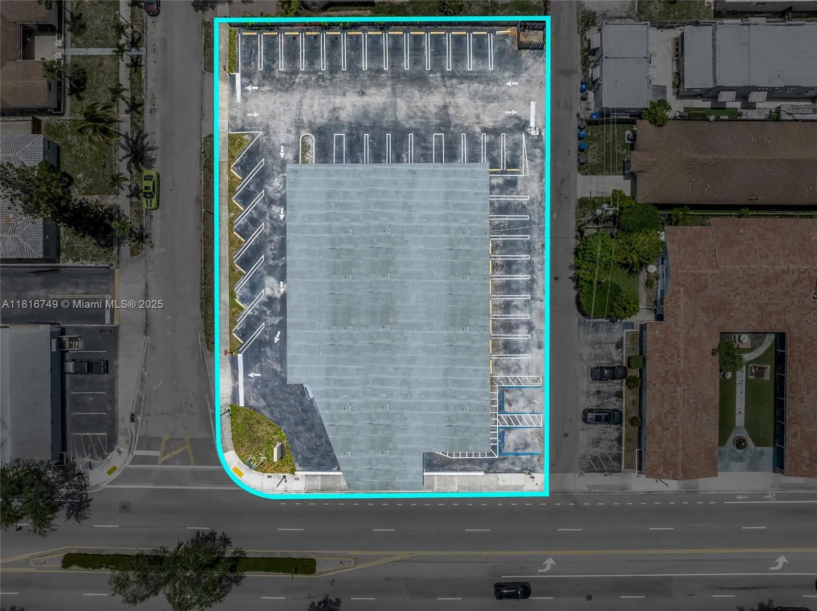 750 S Federal Hwy, Hollywood, Florida 33020, Hollywood, Florida 33020, ,Commercial Sale,For Sale,750 S Federal Hwy, Hollywood, Florida 33020,A11816749