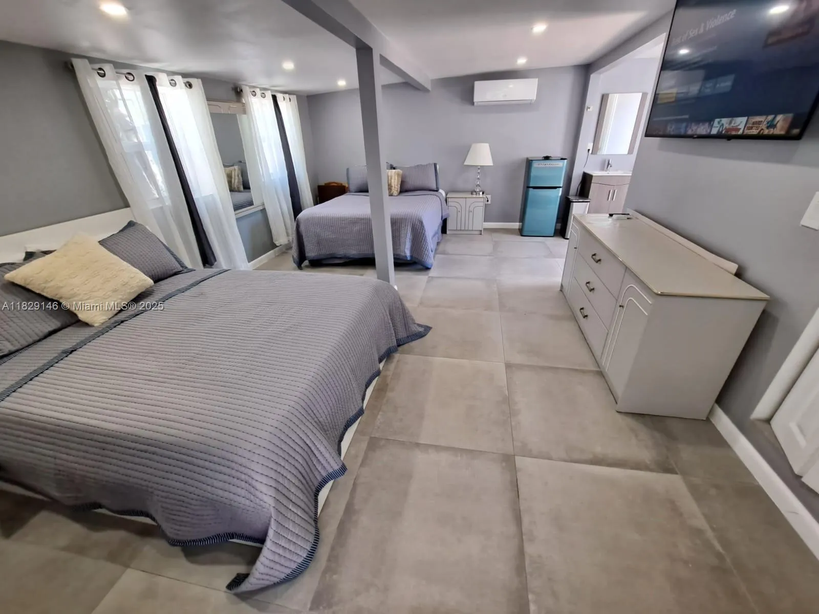 2242 Polk St, Hollywood, Florida 33020, Hollywood, Florida 33020, ,Residential Income,For Sale,2242 Polk St, Hollywood, Florida 33020,A11829146