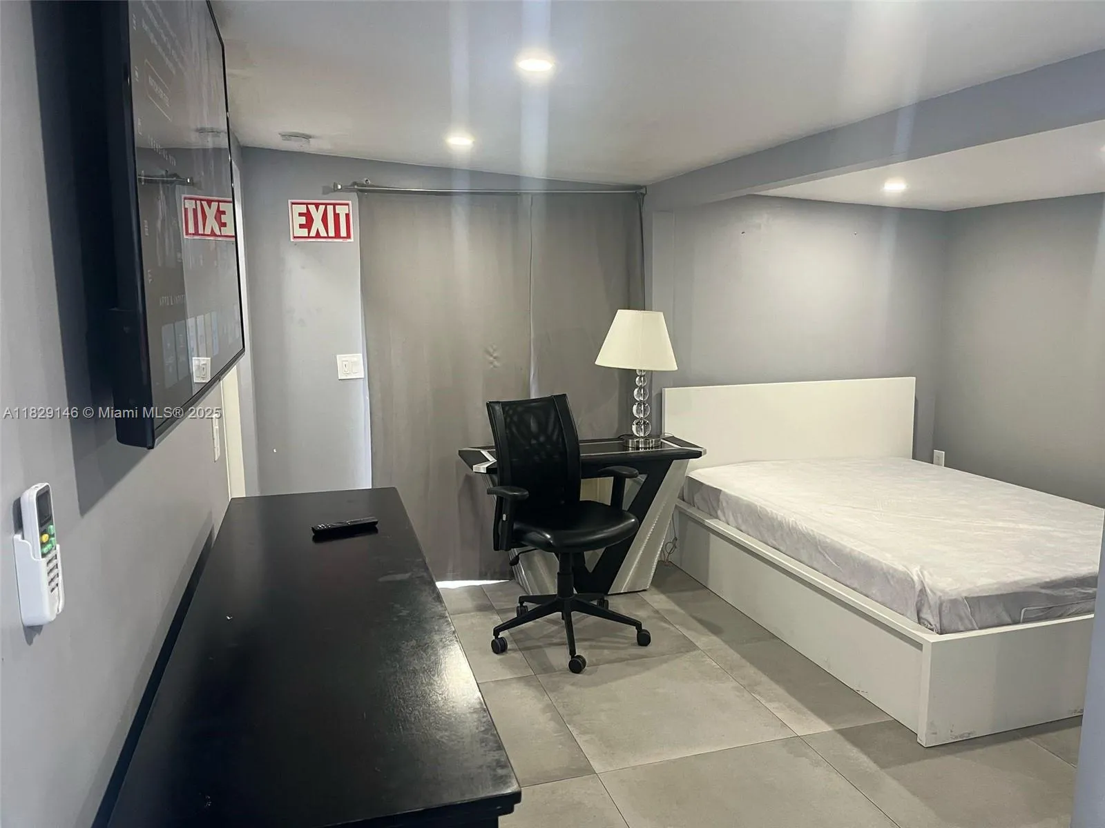 2242 Polk St, Hollywood, Florida 33020, Hollywood, Florida 33020, ,Residential Income,For Sale,2242 Polk St, Hollywood, Florida 33020,A11829146