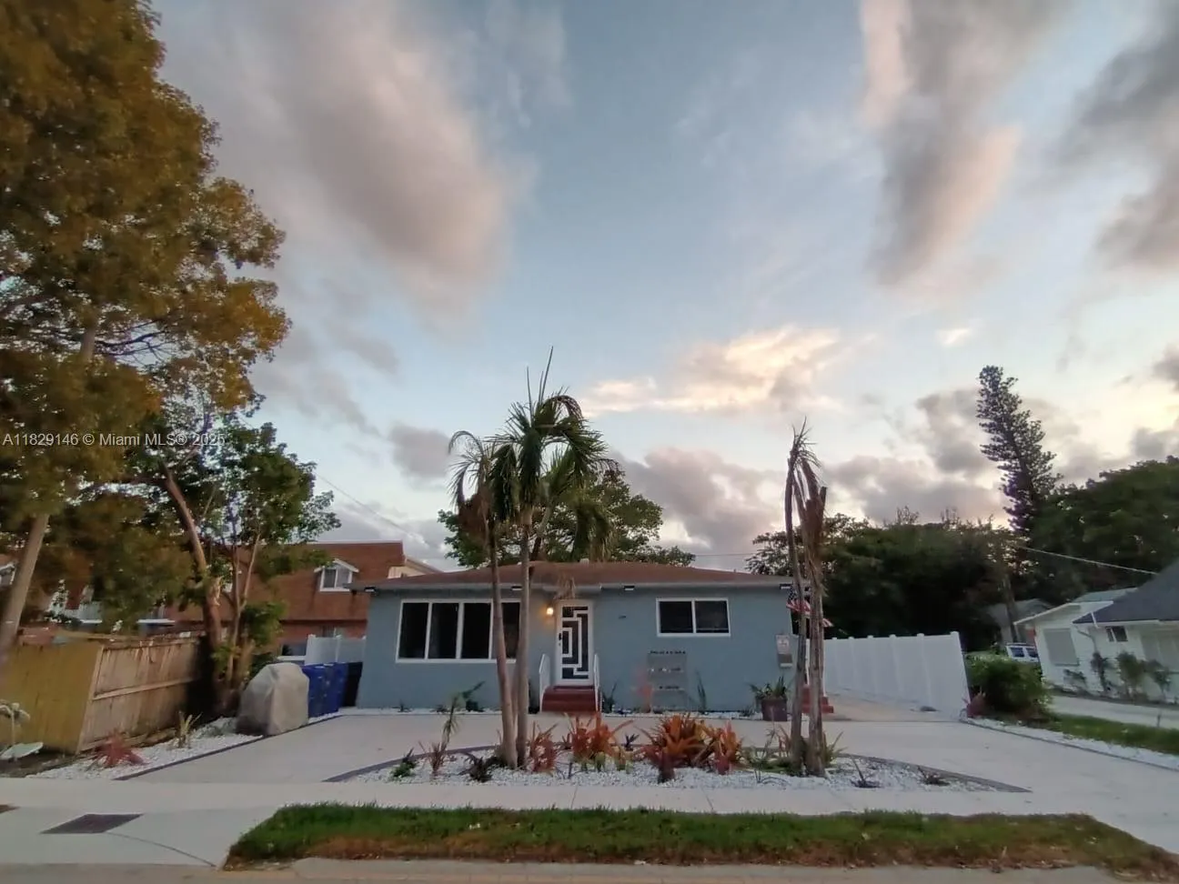 2242 Polk St, Hollywood, Florida 33020, Hollywood, Florida 33020, ,Residential Income,For Sale,2242 Polk St, Hollywood, Florida 33020,A11829146