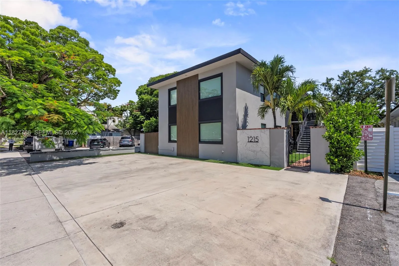 1215 E Broward Blvd, Fort Lauderdale, Florida 3330, Fort Lauderdale, Florida 33301, ,Residential Income,For Sale,1215 E Broward Blvd, Fort Lauderdale, Florida 3330,A11827786