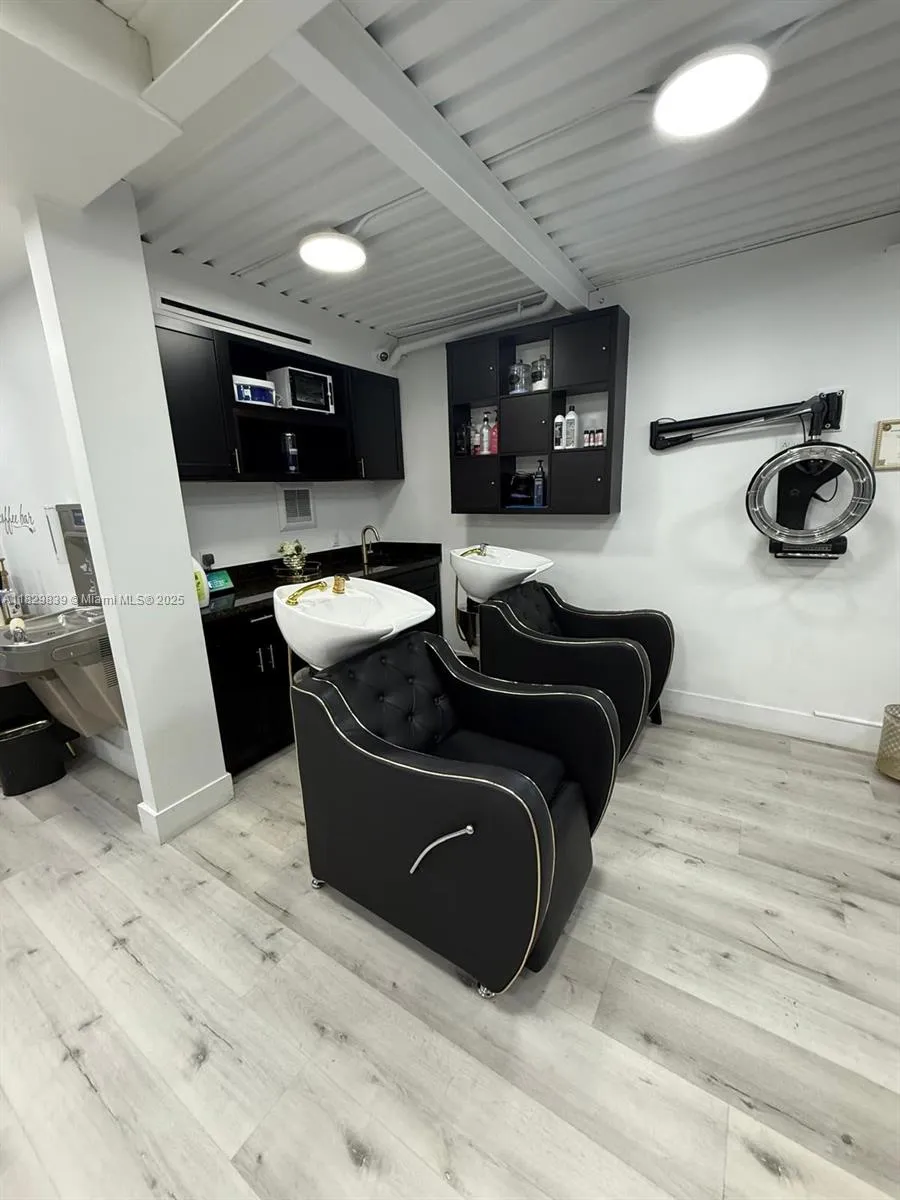 1470 Nw 107th Ave, Sweetwater, Florida 33172, Sweetwater, Florida 33172, ,Business Opportunity,For Sale,1470 Nw 107th Ave, Sweetwater, Florida 33172,A11829839