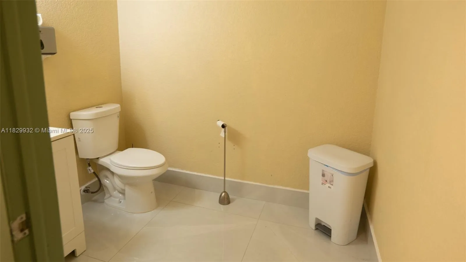 1840 Nw 95th Ave, Doral, Florida 33172, Doral, Florida 33172, ,Commercial Lease,For Rent,1840 Nw 95th Ave, Doral, Florida 33172,A11829932