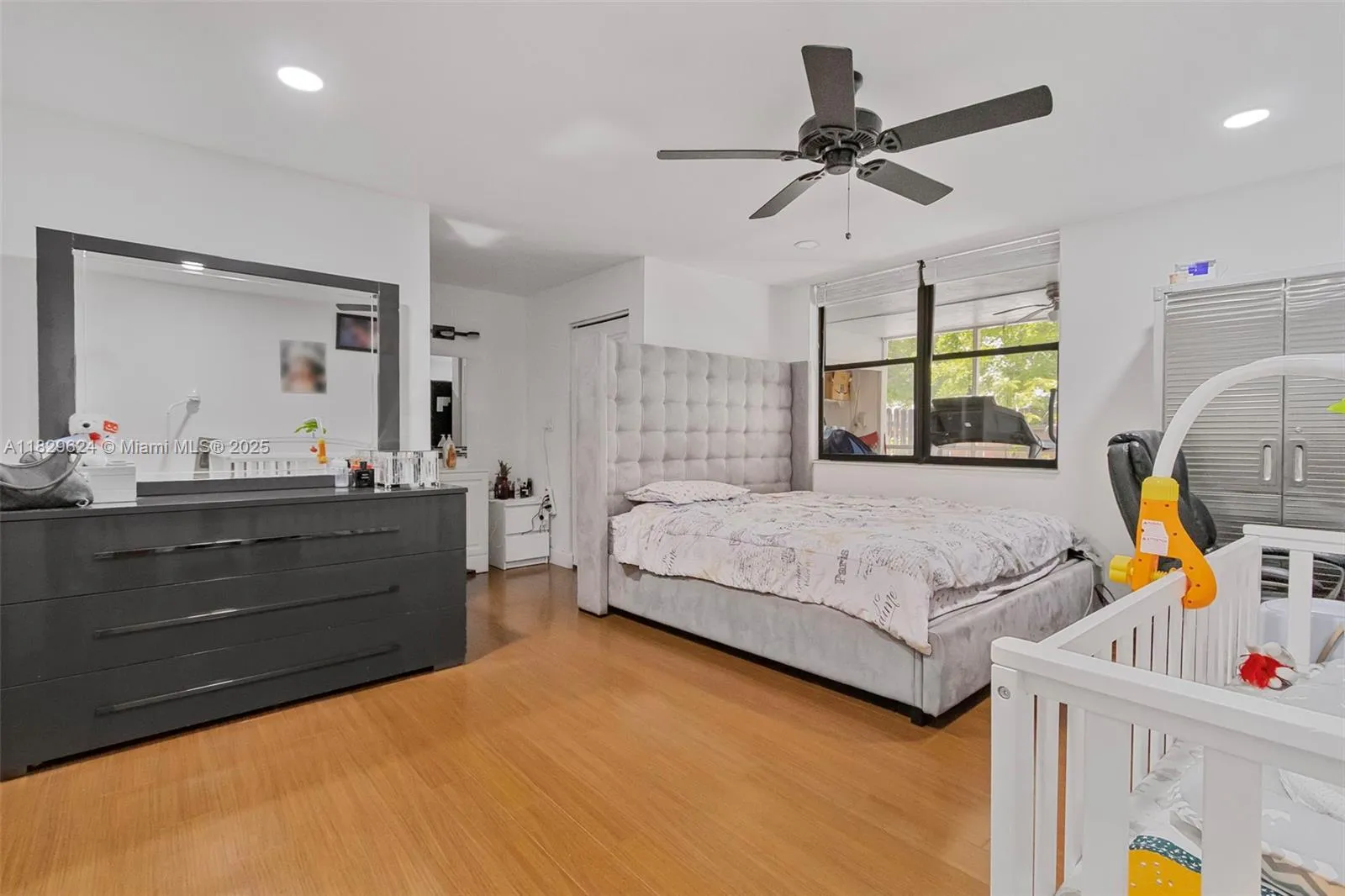 3350 Ne 192nd St 1l-b, Aventura, Florida 33180, Aventura, Florida 33180, 3 Bedrooms Bedrooms, ,2 BathroomsBathrooms,Residential,For Sale,3350 Ne 192nd St 1l-b, Aventura, Florida 33180,A11829624