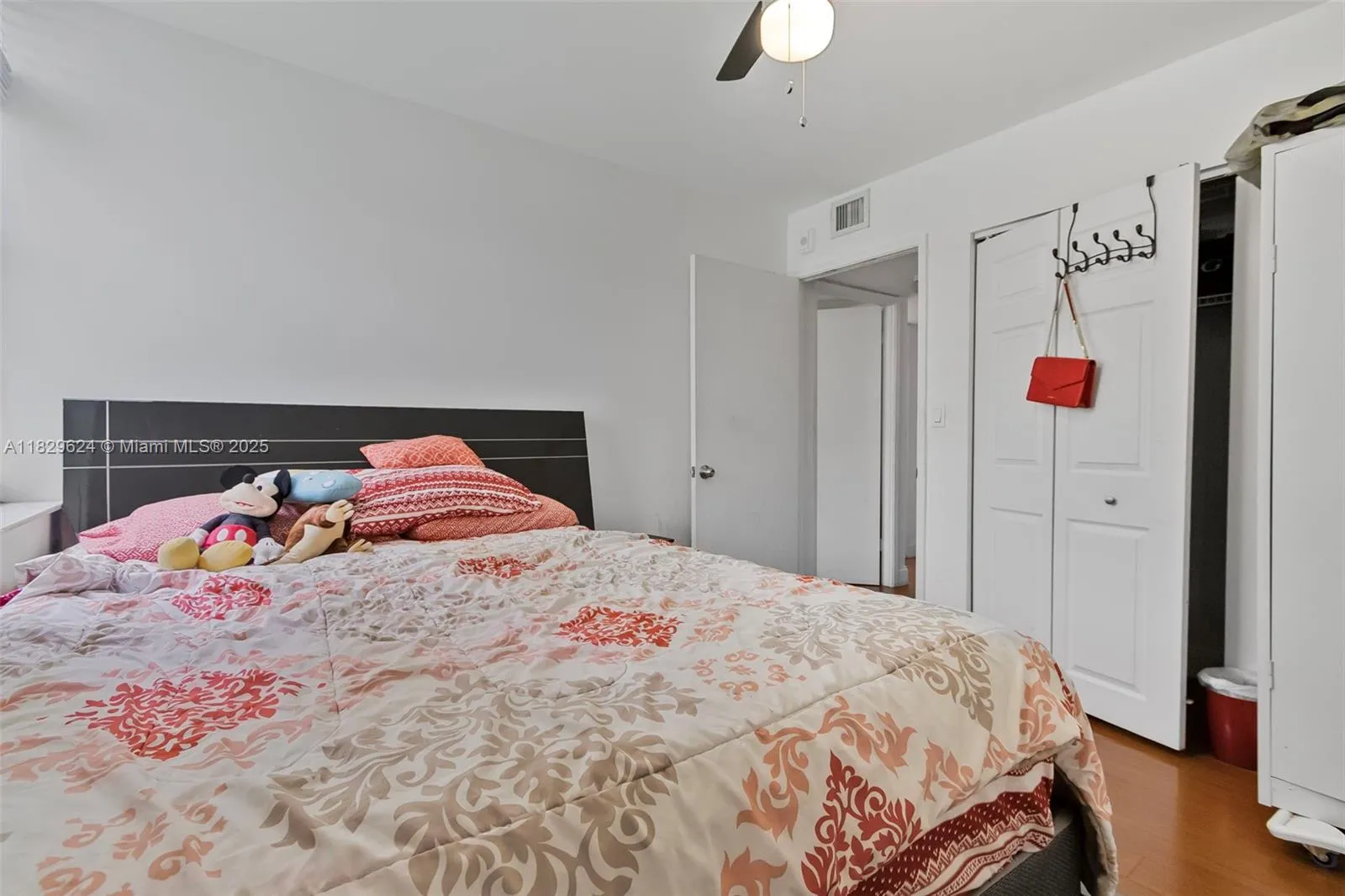 3350 Ne 192nd St 1l-b, Aventura, Florida 33180, Aventura, Florida 33180, 3 Bedrooms Bedrooms, ,2 BathroomsBathrooms,Residential,For Sale,3350 Ne 192nd St 1l-b, Aventura, Florida 33180,A11829624