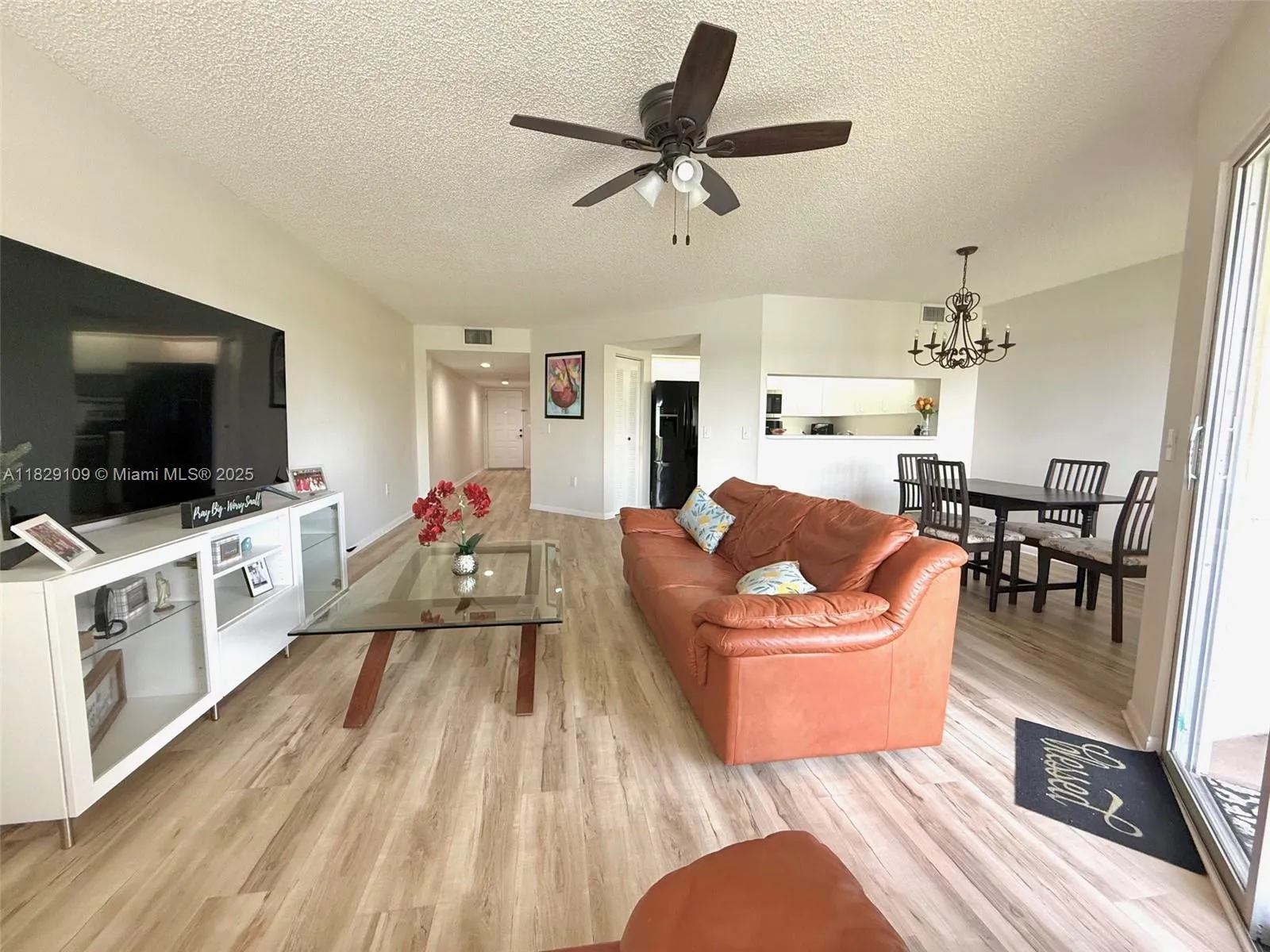 1400 Sw 137th Ave 411f, Pembroke Pines, Florida 33, Pembroke Pines, Florida 33027, 1 Bedroom Bedrooms, ,1 BathroomBathrooms,Residential,For Sale,1400 Sw 137th Ave 411f, Pembroke Pines, Florida 33,A11829109