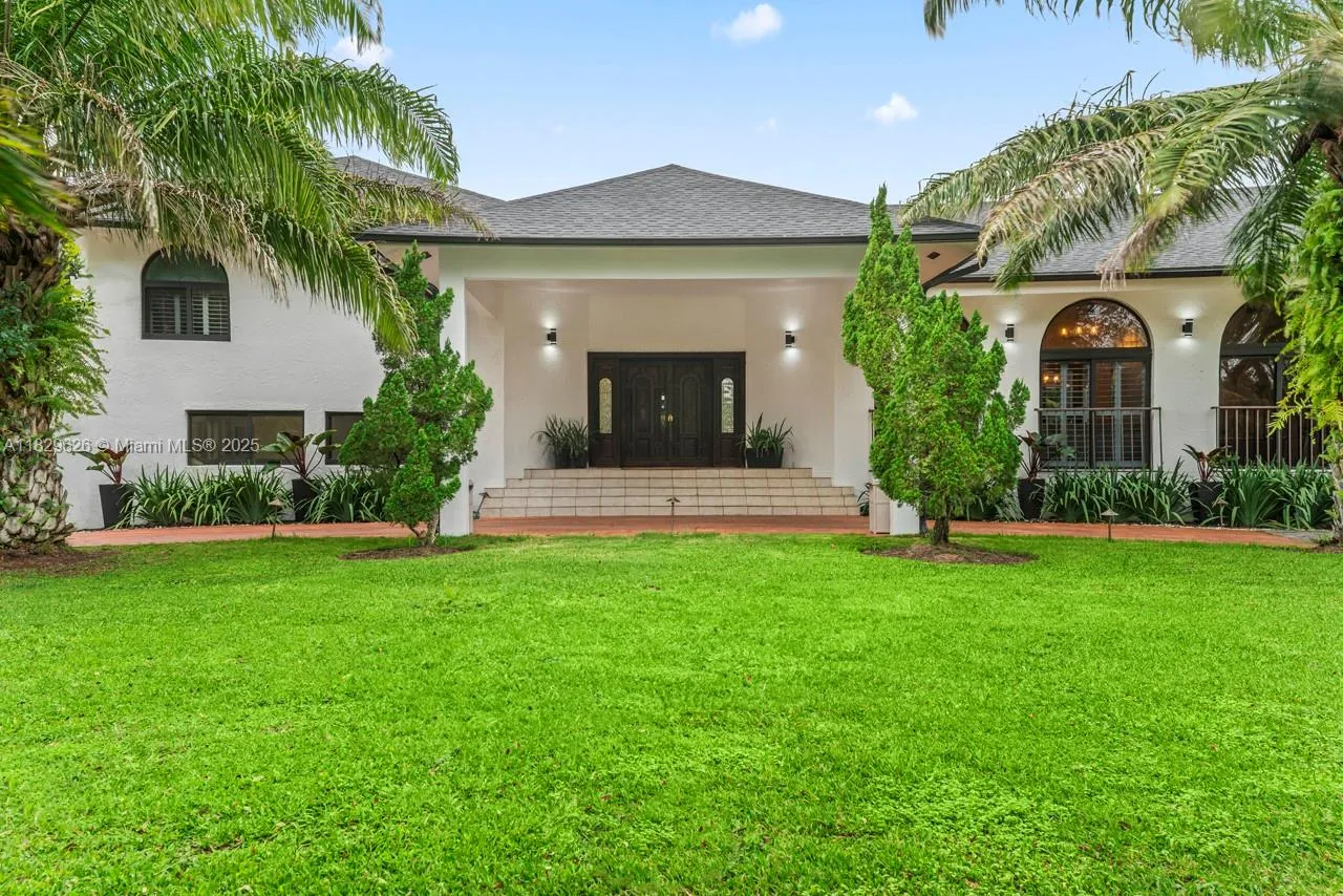 14875 Sw 212th St, Miami, Florida 33187, Miami, Florida 33187, 5 Bedrooms Bedrooms, ,6 BathroomsBathrooms,Residential Lease,For Rent,14875 Sw 212th St, Miami, Florida 33187,A11829626