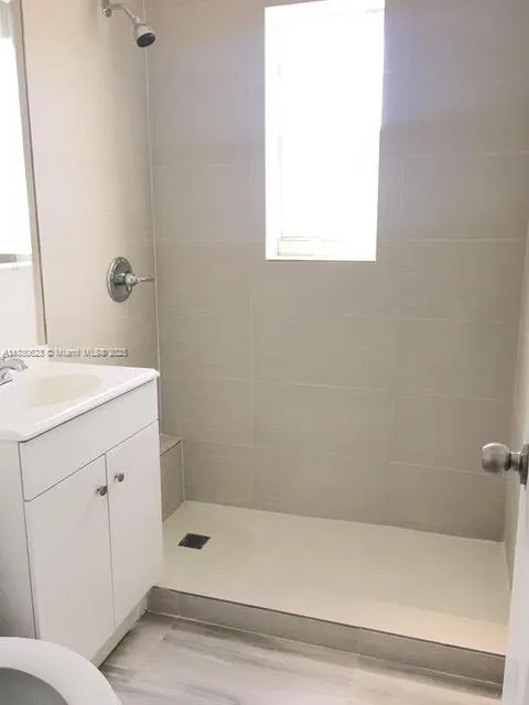 342 Nw 84th Ter 342, Miami, Florida 33150, Miami, Florida 33150, 3 Bedrooms Bedrooms, ,2 BathroomsBathrooms,Residential,For Sale,342 Nw 84th Ter 342, Miami, Florida 33150,A11830623