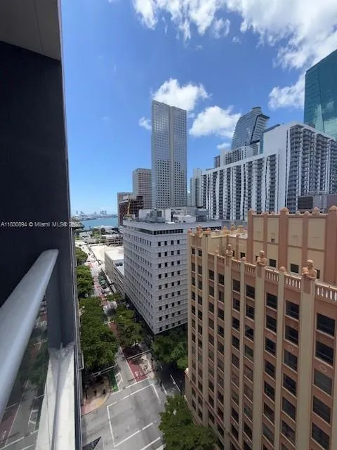 151 Se 1st St 1607, Miami, Florida 33131, Miami, Florida 33131, 1 Bedroom Bedrooms, ,1 BathroomBathrooms,Residential,For Sale,151 Se 1st St 1607, Miami, Florida 33131,A11830894