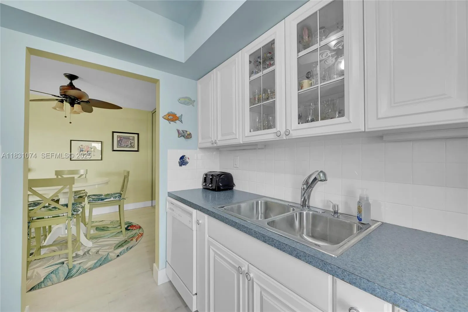 931 Se 9th Ave 15, Pompano Beach, Florida 33060, Pompano Beach, Florida 33060, 2 Bedrooms Bedrooms, ,1 BathroomBathrooms,Residential,For Sale,931 Se 9th Ave 15, Pompano Beach, Florida 33060,A11831074