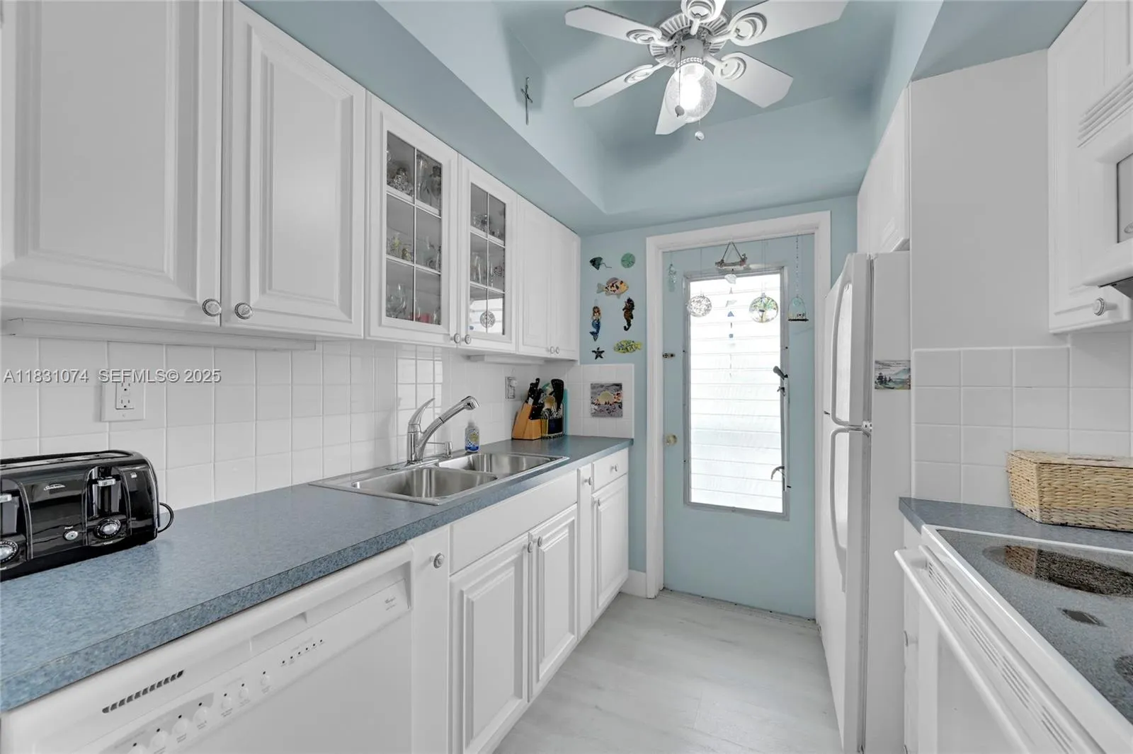 931 Se 9th Ave 15, Pompano Beach, Florida 33060, Pompano Beach, Florida 33060, 2 Bedrooms Bedrooms, ,1 BathroomBathrooms,Residential,For Sale,931 Se 9th Ave 15, Pompano Beach, Florida 33060,A11831074