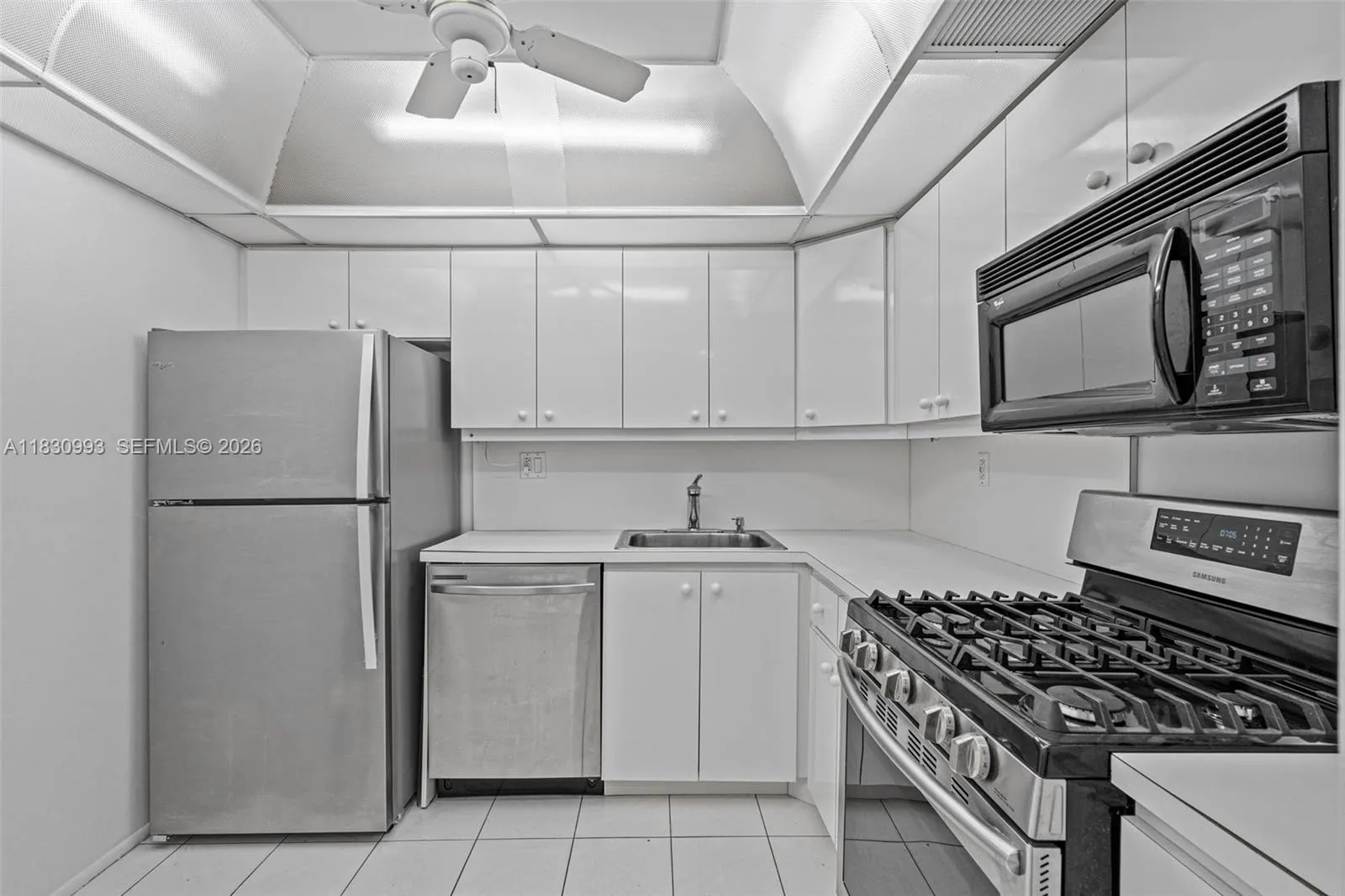 2030 S Ocean Dr 216, Hallandale Beach, Florida 330, Hallandale Beach, Florida 33009, 1 Bedroom Bedrooms, ,1 BathroomBathrooms,Residential,For Sale,2030 S Ocean Dr 216, Hallandale Beach, Florida 330,A11830993