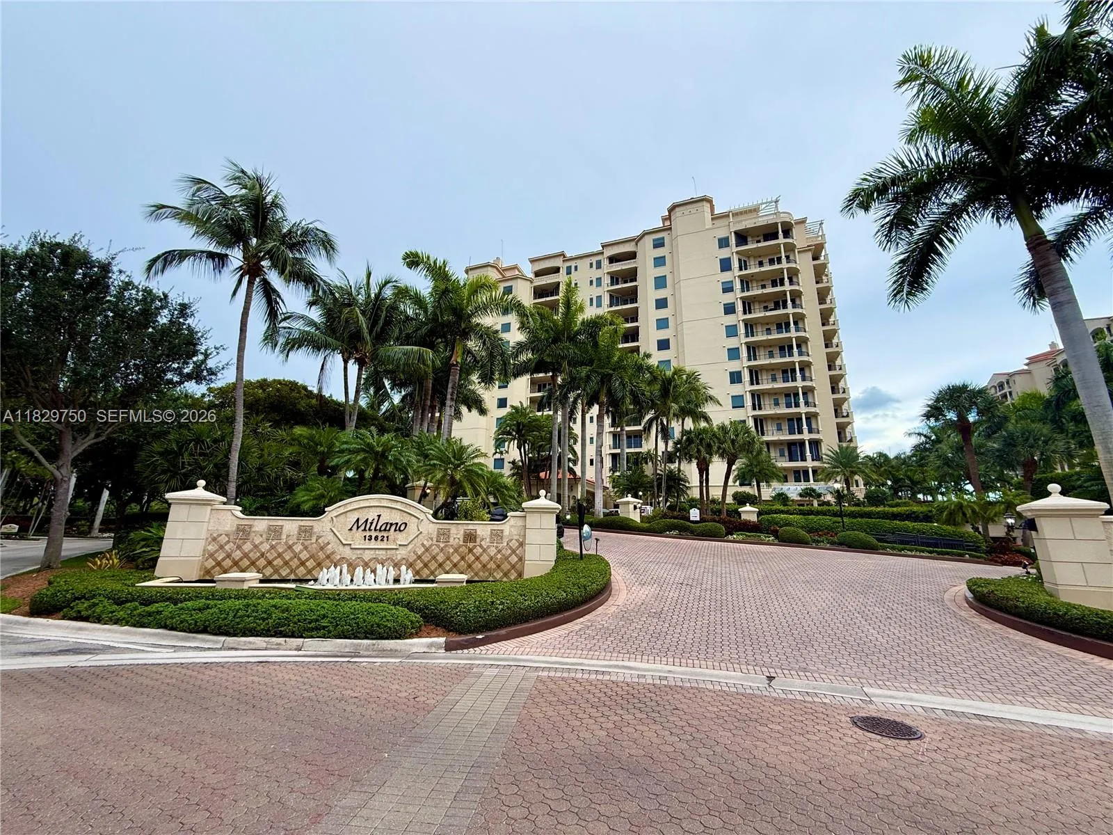13621 Deering Bay Dr 502, Coral Gables, Florida 33, Coral Gables, Florida 33158, 3 Bedrooms Bedrooms, ,3 BathroomsBathrooms,Residential,For Sale,13621 Deering Bay Dr 502, Coral Gables, Florida 33,A11829750