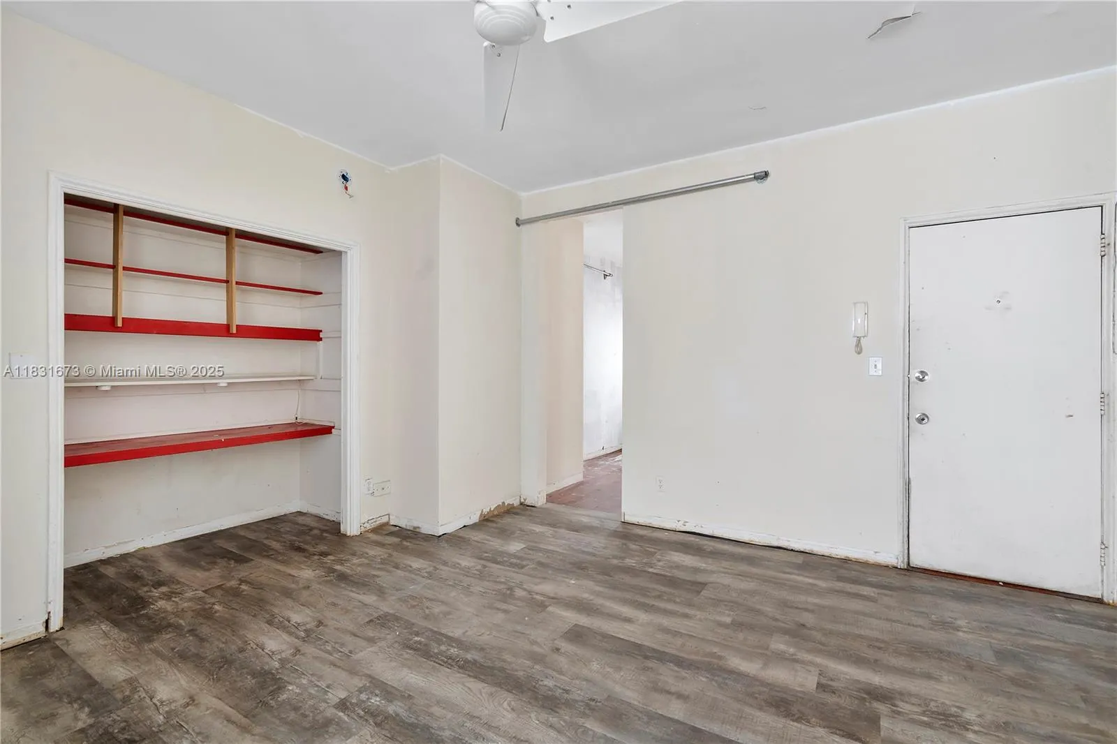 836 10th St 6, Miami Beach, Florida 33139, Miami Beach, Florida 33139, 1 Bedroom Bedrooms, ,1 BathroomBathrooms,Residential,For Sale,836 10th St 6, Miami Beach, Florida 33139,A11831673
