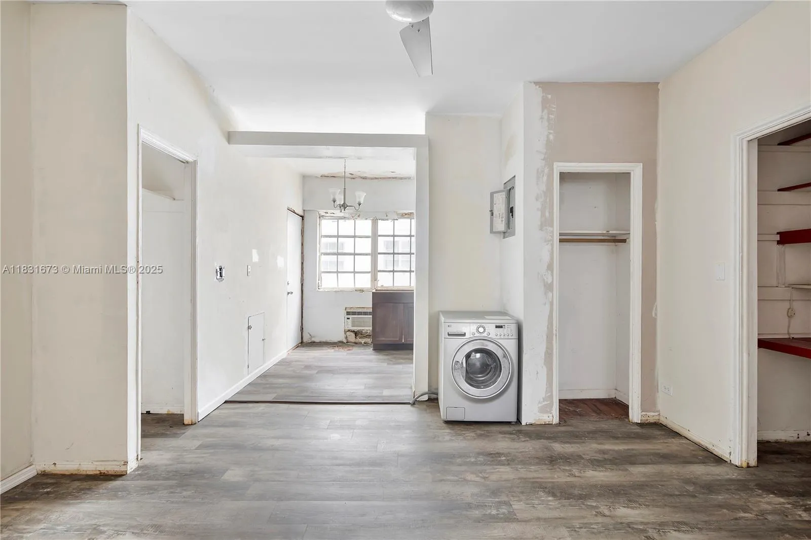 836 10th St 6, Miami Beach, Florida 33139, Miami Beach, Florida 33139, 1 Bedroom Bedrooms, ,1 BathroomBathrooms,Residential,For Sale,836 10th St 6, Miami Beach, Florida 33139,A11831673