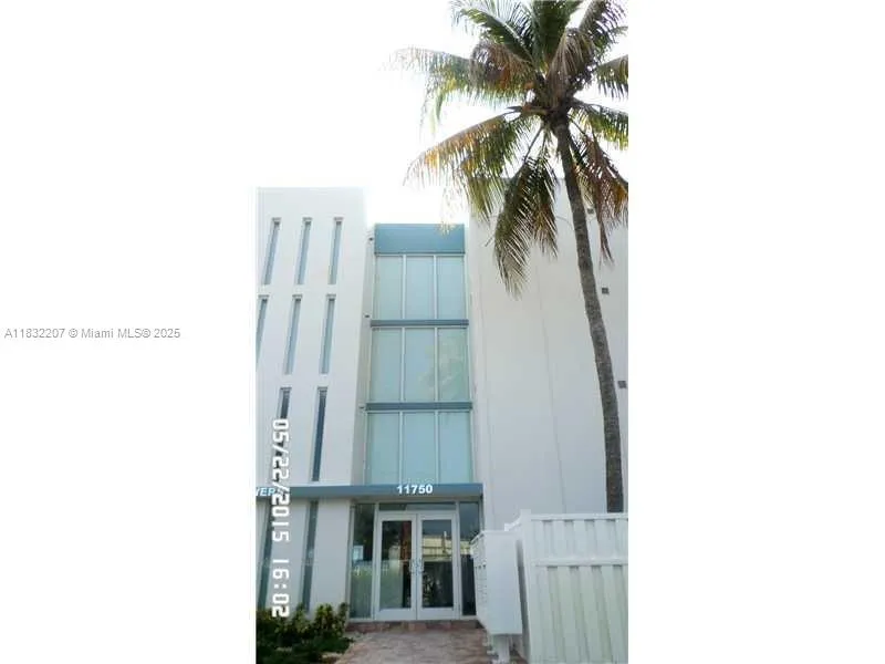 11750 Ne 16th Ave 102, Miami, Florida 33161, Miami, Florida 33161, ,1 BathroomBathrooms,Residential Lease,For Rent,11750 Ne 16th Ave 102, Miami, Florida 33161,A11832207