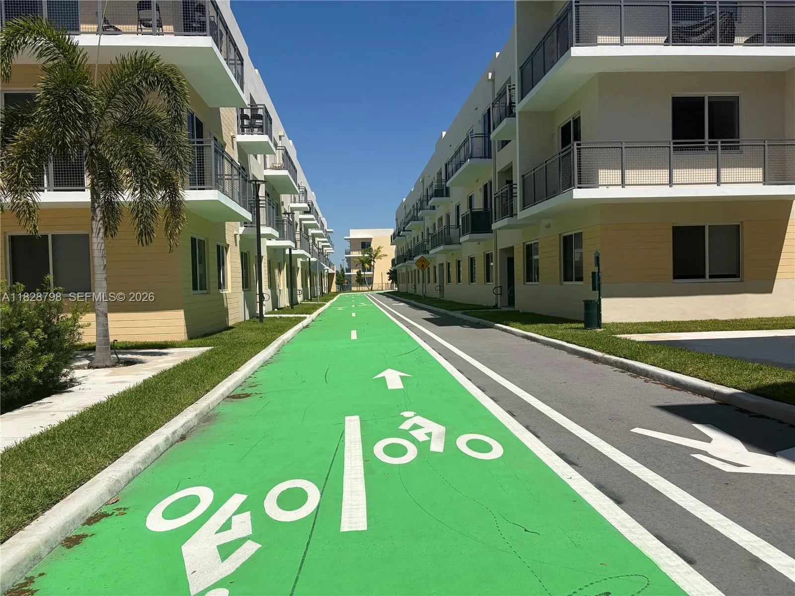 1105 Sw 70th Ave 102, Miami, Florida 33144, Miami, Florida 33144, ,Commercial Lease,For Rent,1105 Sw 70th Ave 102, Miami, Florida 33144,A11828798