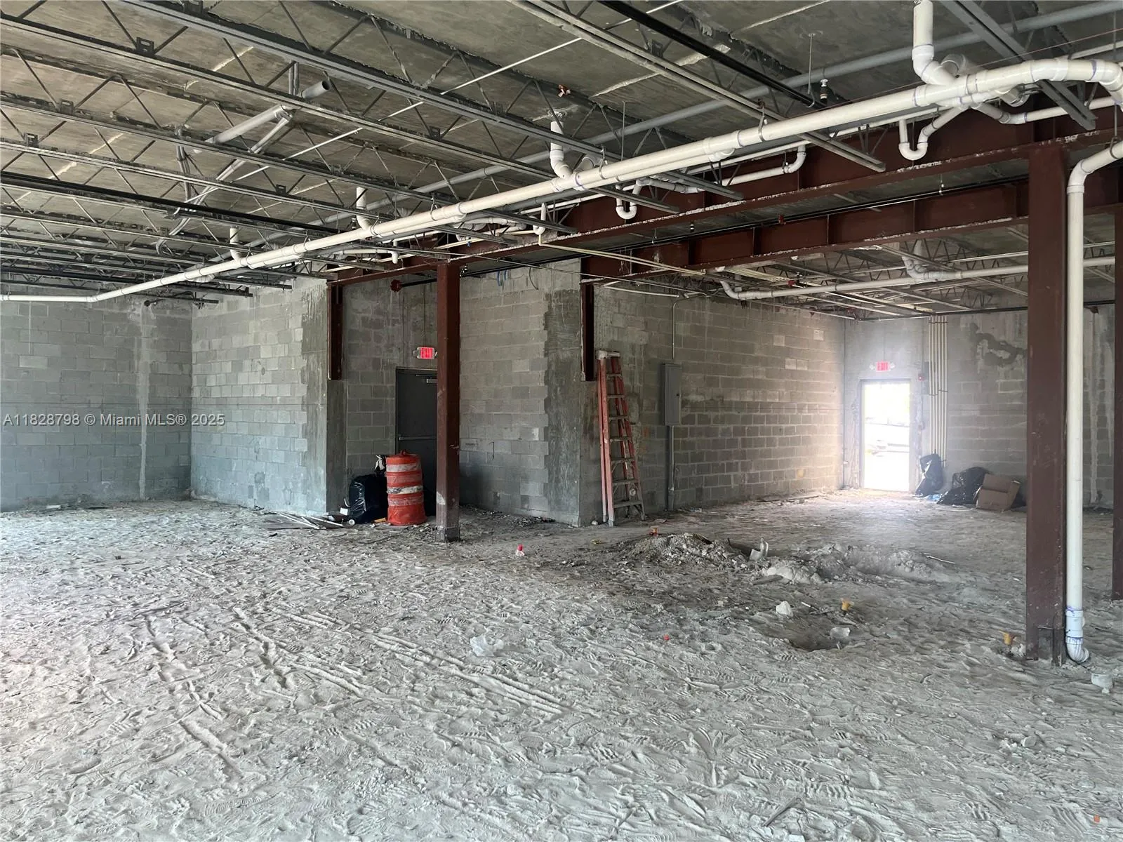 1105 Sw 70th Ave 102, Miami, Florida 33144, Miami, Florida 33144, ,Commercial Lease,For Rent,1105 Sw 70th Ave 102, Miami, Florida 33144,A11828798