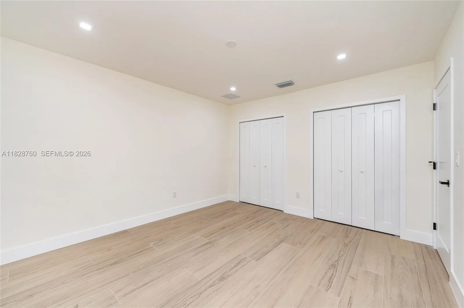 7101 E Troon Cir, Miami Lakes, Florida 33014, Miami Lakes, Florida 33014, 4 Bedrooms Bedrooms, ,4 BathroomsBathrooms,Residential,For Sale,7101 E Troon Cir, Miami Lakes, Florida 33014,A11828760