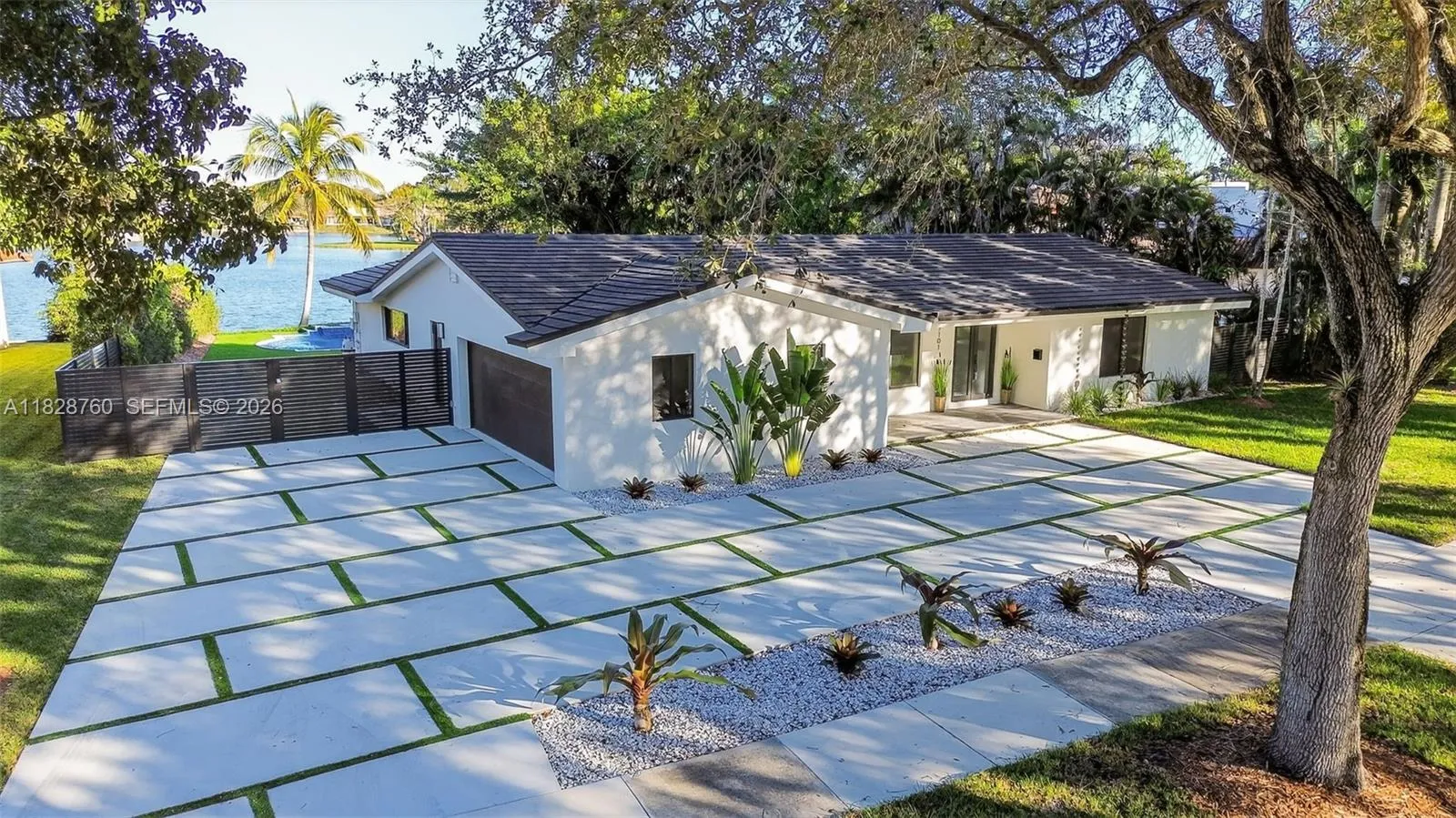 7101 E Troon Cir, Miami Lakes, Florida 33014, Miami Lakes, Florida 33014, 4 Bedrooms Bedrooms, ,4 BathroomsBathrooms,Residential,For Sale,7101 E Troon Cir, Miami Lakes, Florida 33014,A11828760