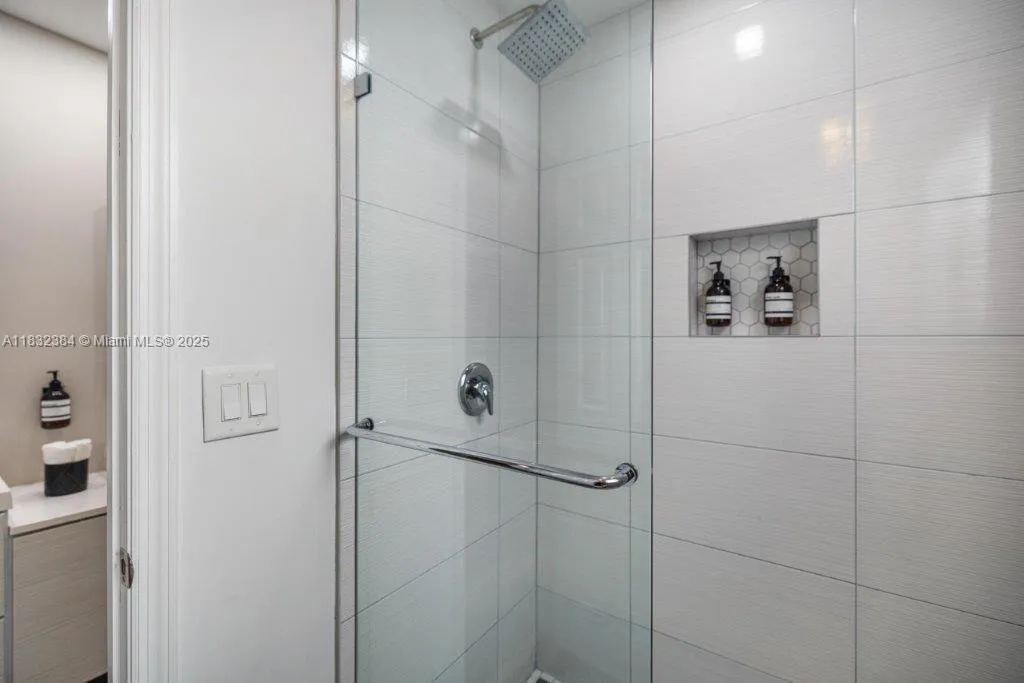 505 Se 20th St, Fort Lauderdale, Florida 33316, Fort Lauderdale, Florida 33316, ,Residential Income,For Sale,505 Se 20th St, Fort Lauderdale, Florida 33316,A11832384