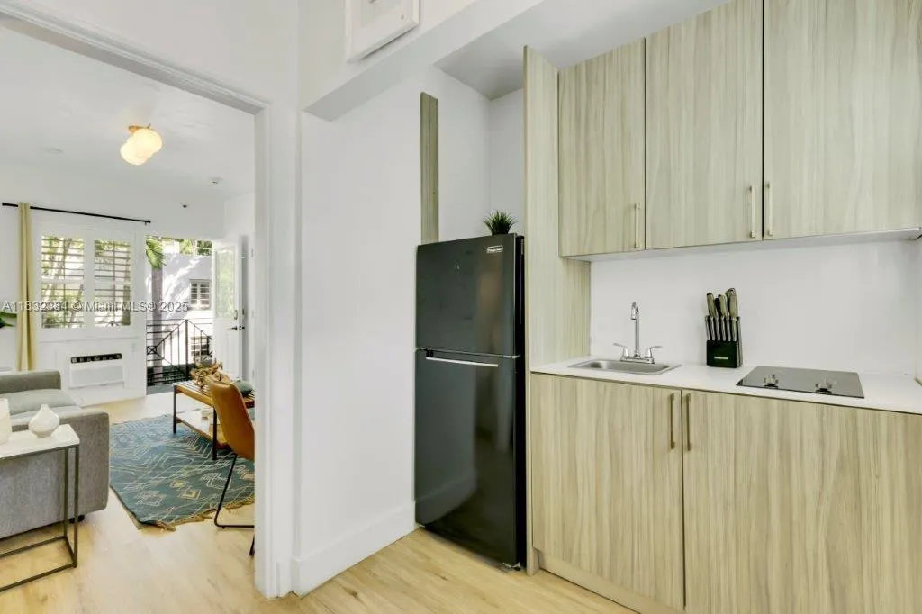 505 Se 20th St, Fort Lauderdale, Florida 33316, Fort Lauderdale, Florida 33316, ,Residential Income,For Sale,505 Se 20th St, Fort Lauderdale, Florida 33316,A11832384