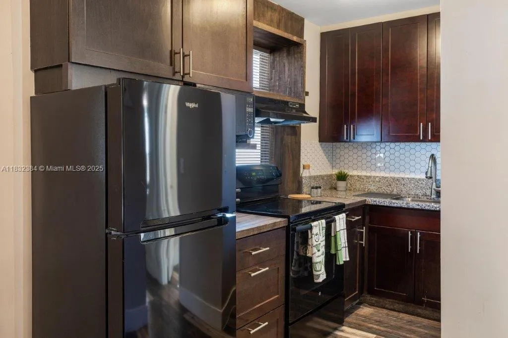 505 Se 20th St, Fort Lauderdale, Florida 33316, Fort Lauderdale, Florida 33316, ,Residential Income,For Sale,505 Se 20th St, Fort Lauderdale, Florida 33316,A11832384