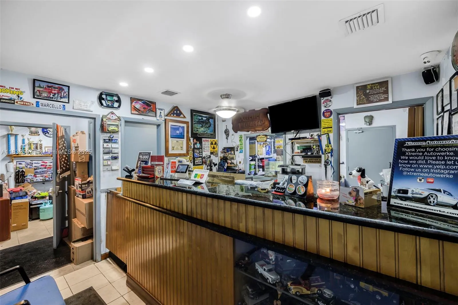 Mechanic Shop For Sale Near Tamiami Airport, Kenda, Kendall, Florida 33186, ,Business Opportunity,For Sale,Mechanic Shop For Sale Near Tamiami Airport, Kenda,A11832597