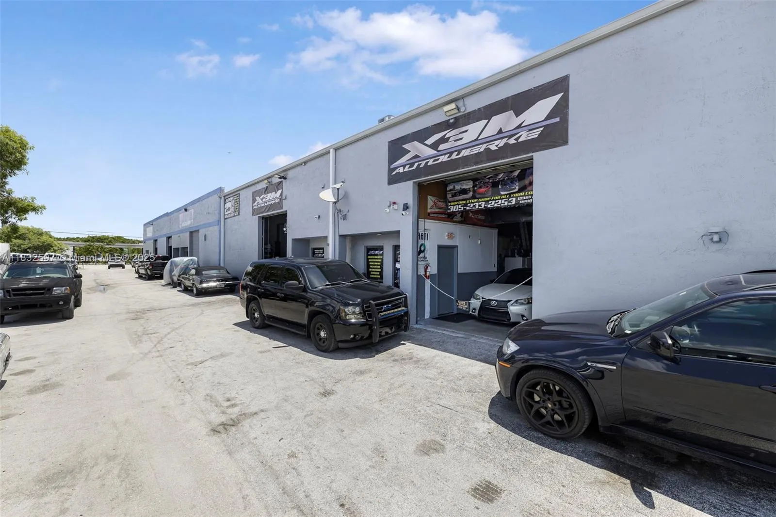 Mechanic Shop For Sale Near Tamiami Airport, Kenda, Kendall, Florida 33186, ,Business Opportunity,For Sale,Mechanic Shop For Sale Near Tamiami Airport, Kenda,A11832597