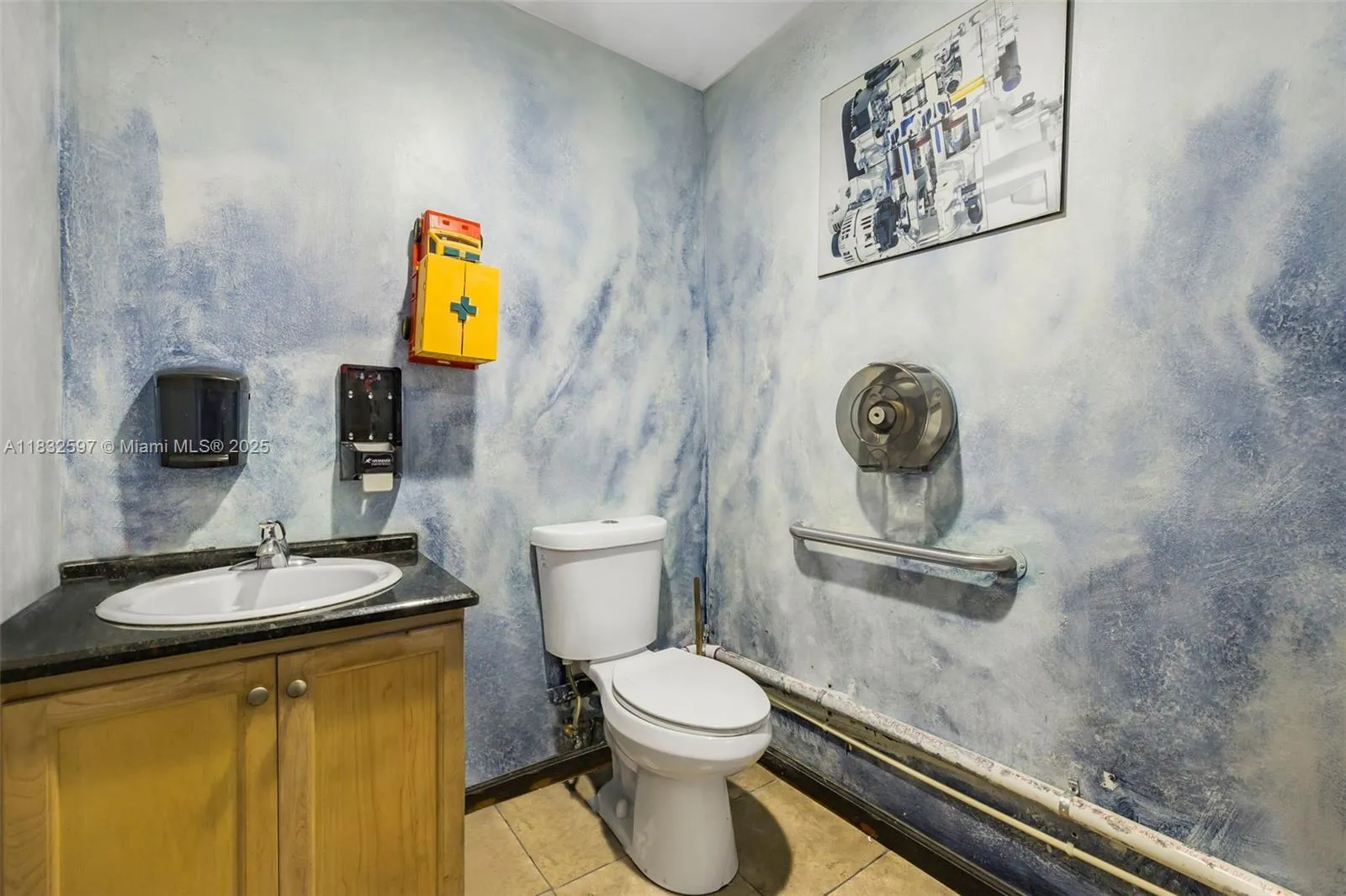 Mechanic Shop For Sale Near Tamiami Airport, Kenda, Kendall, Florida 33186, ,Business Opportunity,For Sale,Mechanic Shop For Sale Near Tamiami Airport, Kenda,A11832597