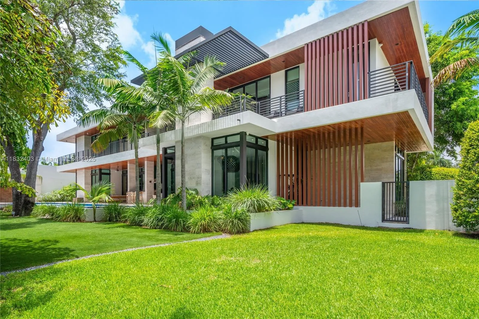 7610 Sw 48th Ct, Miami, Florida 33143, Miami, Florida 33143, 6 Bedrooms Bedrooms, ,7 BathroomsBathrooms,Residential,For Sale,7610 Sw 48th Ct, Miami, Florida 33143,A11832403