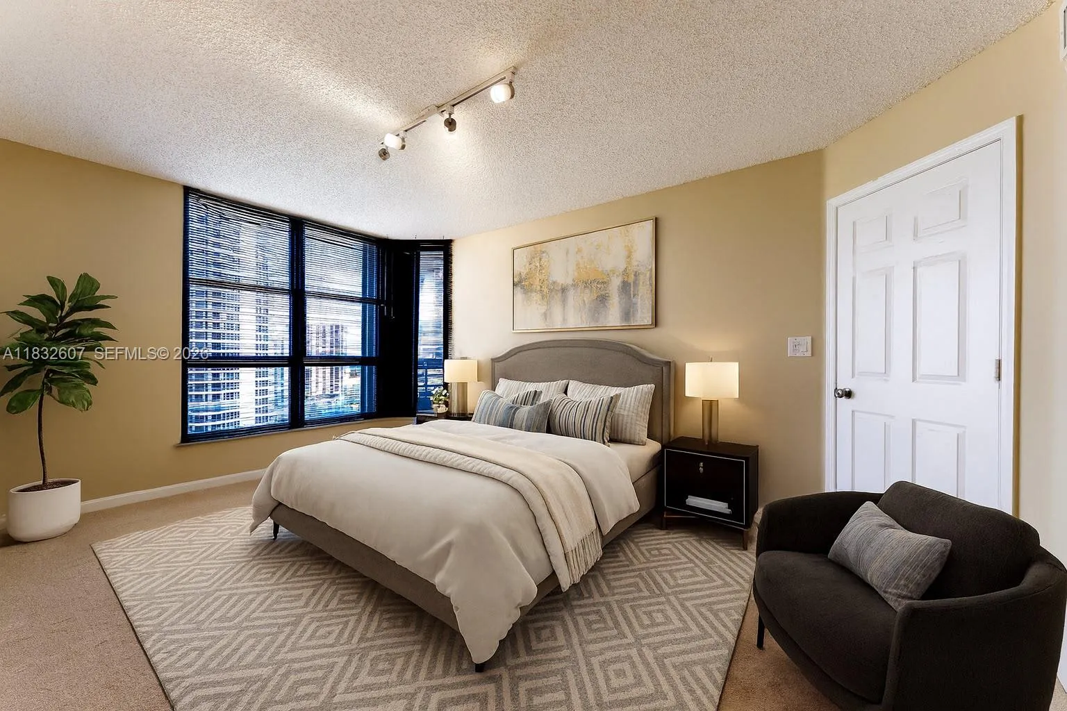 3530 Mystic Pointe Dr 2207, Aventura, Florida 3318, Aventura, Florida 33180, 2 Bedrooms Bedrooms, ,2 BathroomsBathrooms,Residential,For Sale,3530 Mystic Pointe Dr 2207, Aventura, Florida 3318,A11832607