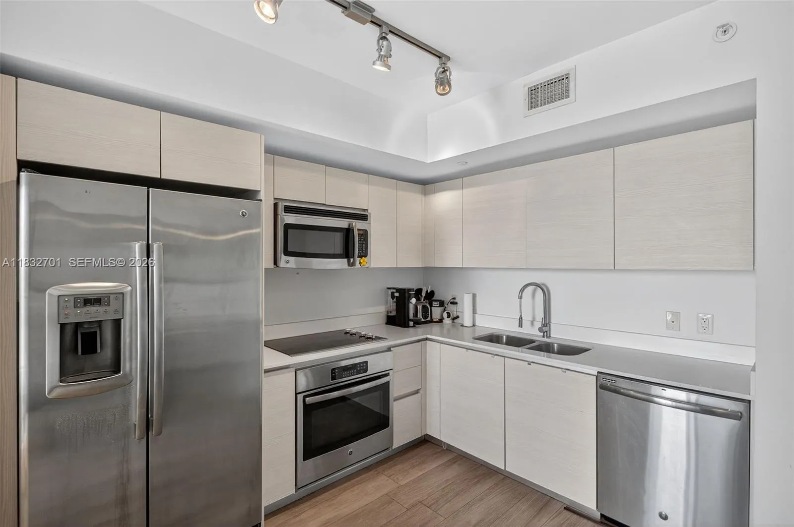 4250 Biscayne Blvd 1206, Miami, Florida 33137, Miami, Florida 33137, ,1 BathroomBathrooms,Residential,For Sale,4250 Biscayne Blvd 1206, Miami, Florida 33137,A11832701