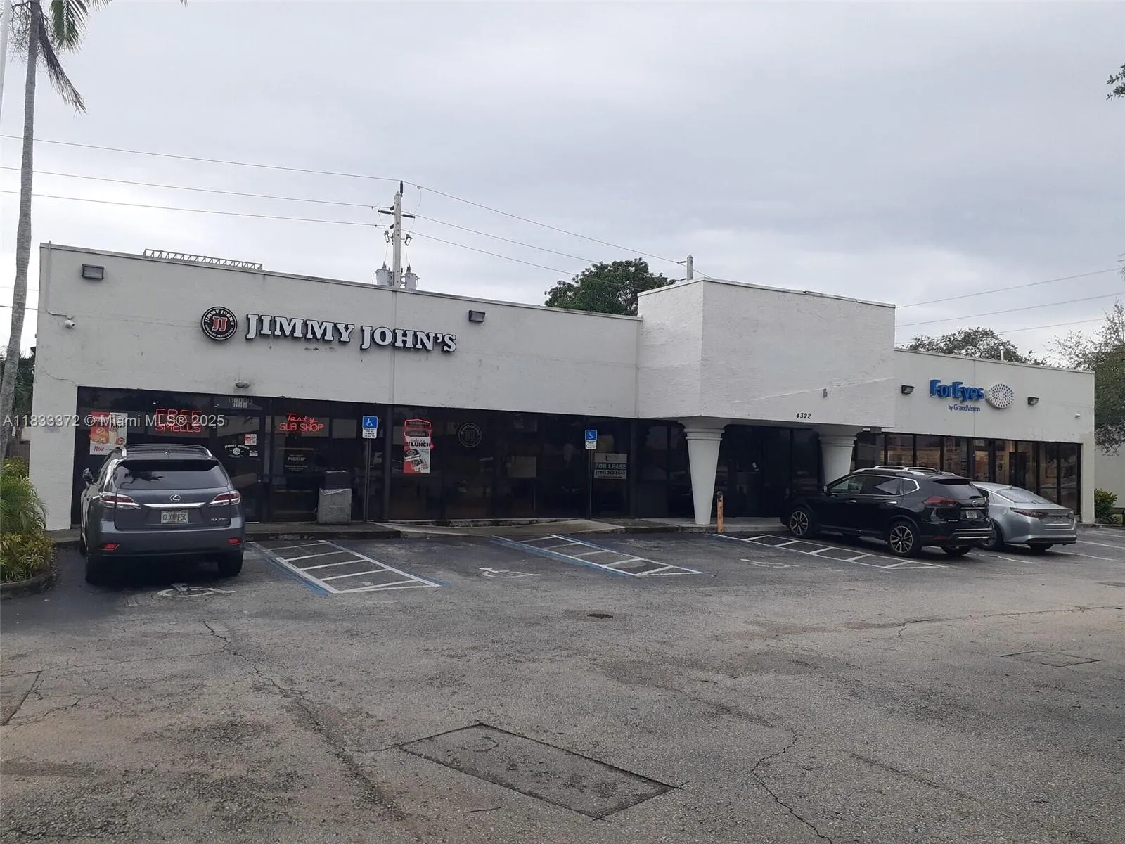 4322 Hollywood Blvd, Hollywood, Florida 33021, Hollywood, Florida 33021, ,Commercial Lease,For Rent,4322 Hollywood Blvd, Hollywood, Florida 33021,A11833372
