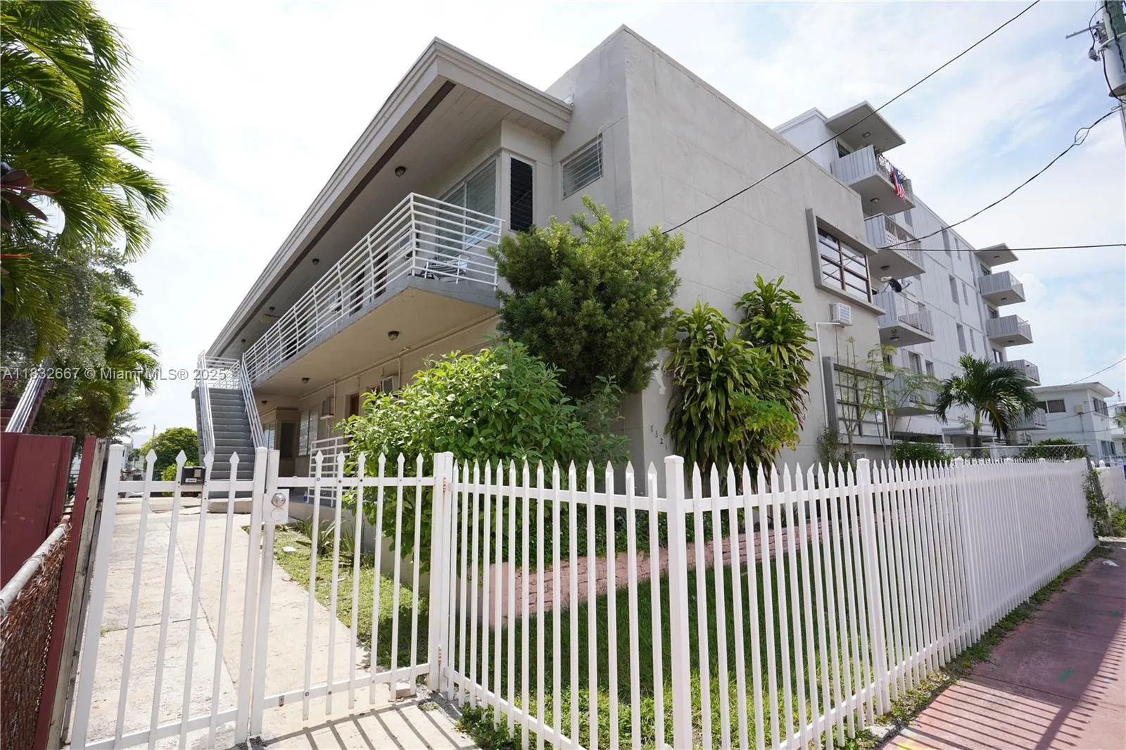 8321 Crespi Blvd, Miami Beach, Florida 33141, Miami Beach, Florida 33141, ,Residential Income,For Sale,8321 Crespi Blvd, Miami Beach, Florida 33141,A11832667