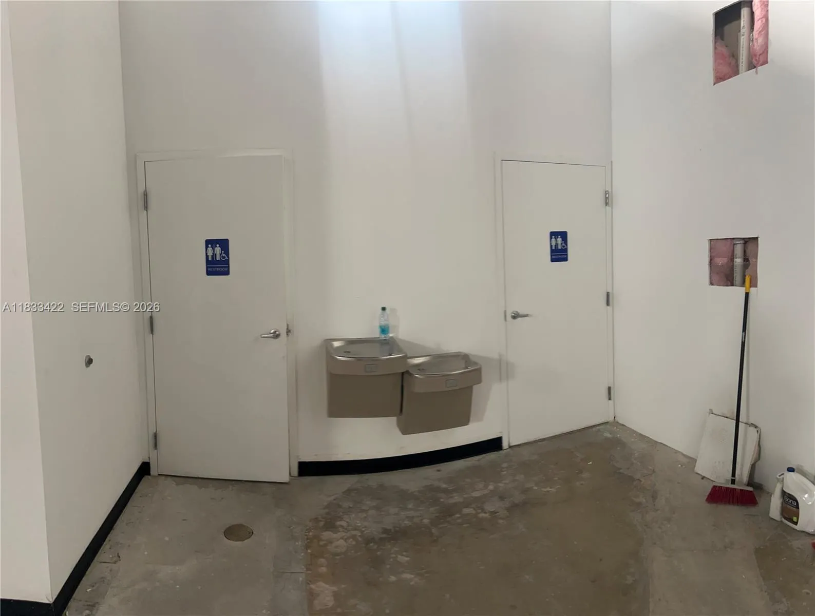 2300 W 8th Ave 1, Hialeah, Florida 33010, Hialeah, Florida 33010, ,Commercial Lease,For Rent,2300 W 8th Ave 1, Hialeah, Florida 33010,A11833422
