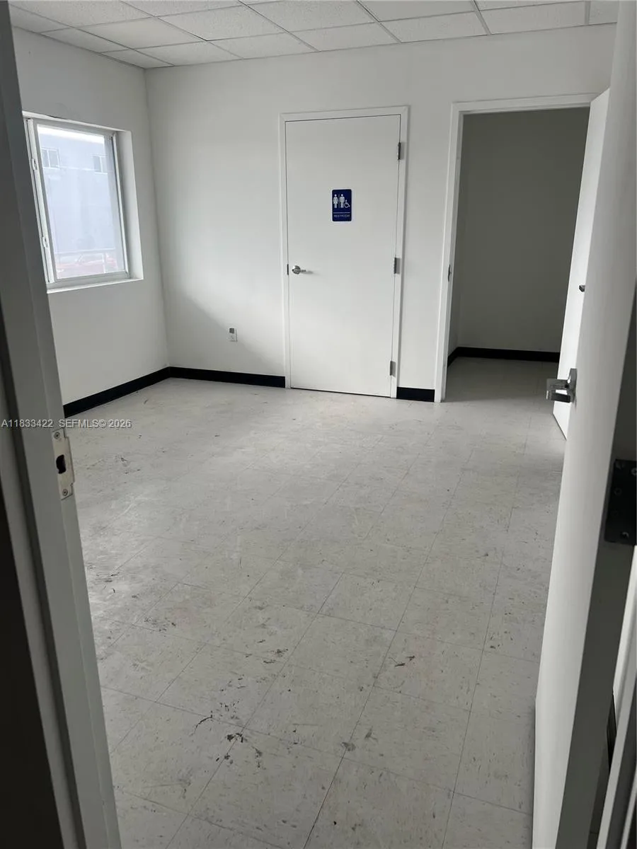 2300 W 8th Ave 1, Hialeah, Florida 33010, Hialeah, Florida 33010, ,Commercial Lease,For Rent,2300 W 8th Ave 1, Hialeah, Florida 33010,A11833422