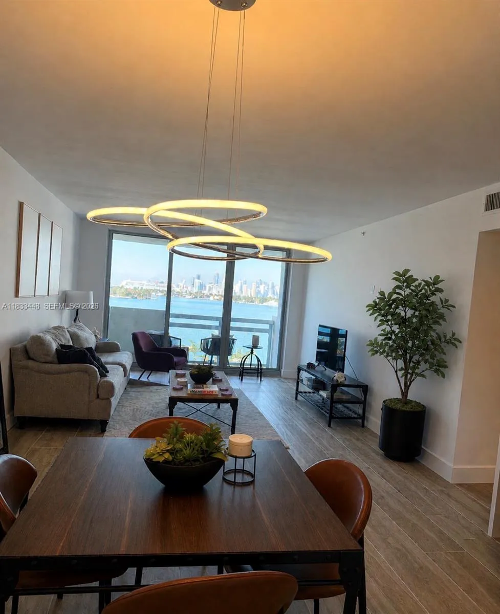 1500 Bay Rd 724s, Miami Beach, Florida 33139, Miami Beach, Florida 33139, 2 Bedrooms Bedrooms, ,2 BathroomsBathrooms,Residential Lease,For Rent,1500 Bay Rd 724s, Miami Beach, Florida 33139,A11833448