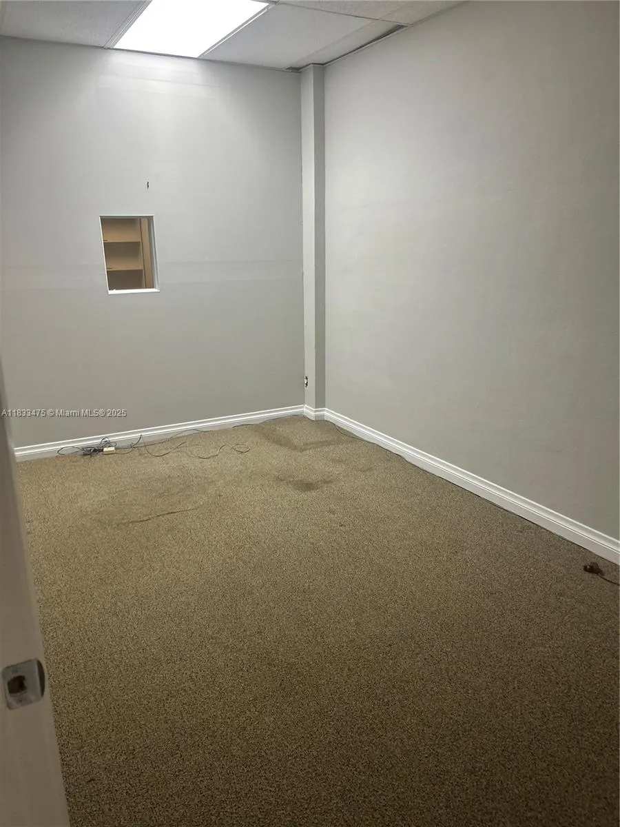 2130 Hollywood Blvd B, Hollywood, Florida 33020, Hollywood, Florida 33020, ,Commercial Lease,For Rent,2130 Hollywood Blvd B, Hollywood, Florida 33020,A11833475