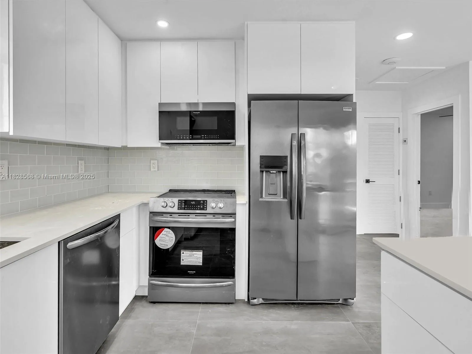 11900 N Bayshore Dr 1-8, North Miami, Florida 3318, North Miami, Florida 33181, ,Commercial Sale,For Sale,11900 N Bayshore Dr 1-8, North Miami, Florida 3318,A11828568