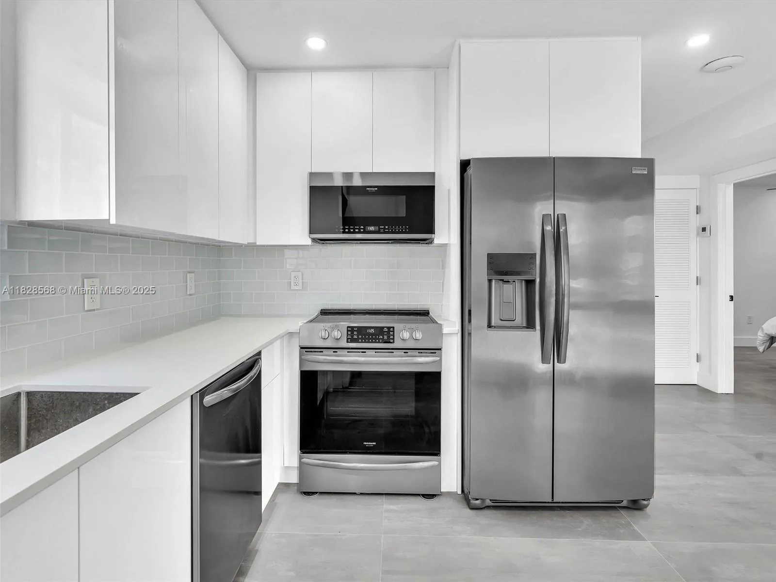 11900 N Bayshore Dr 1-8, North Miami, Florida 3318, North Miami, Florida 33181, ,Commercial Sale,For Sale,11900 N Bayshore Dr 1-8, North Miami, Florida 3318,A11828568