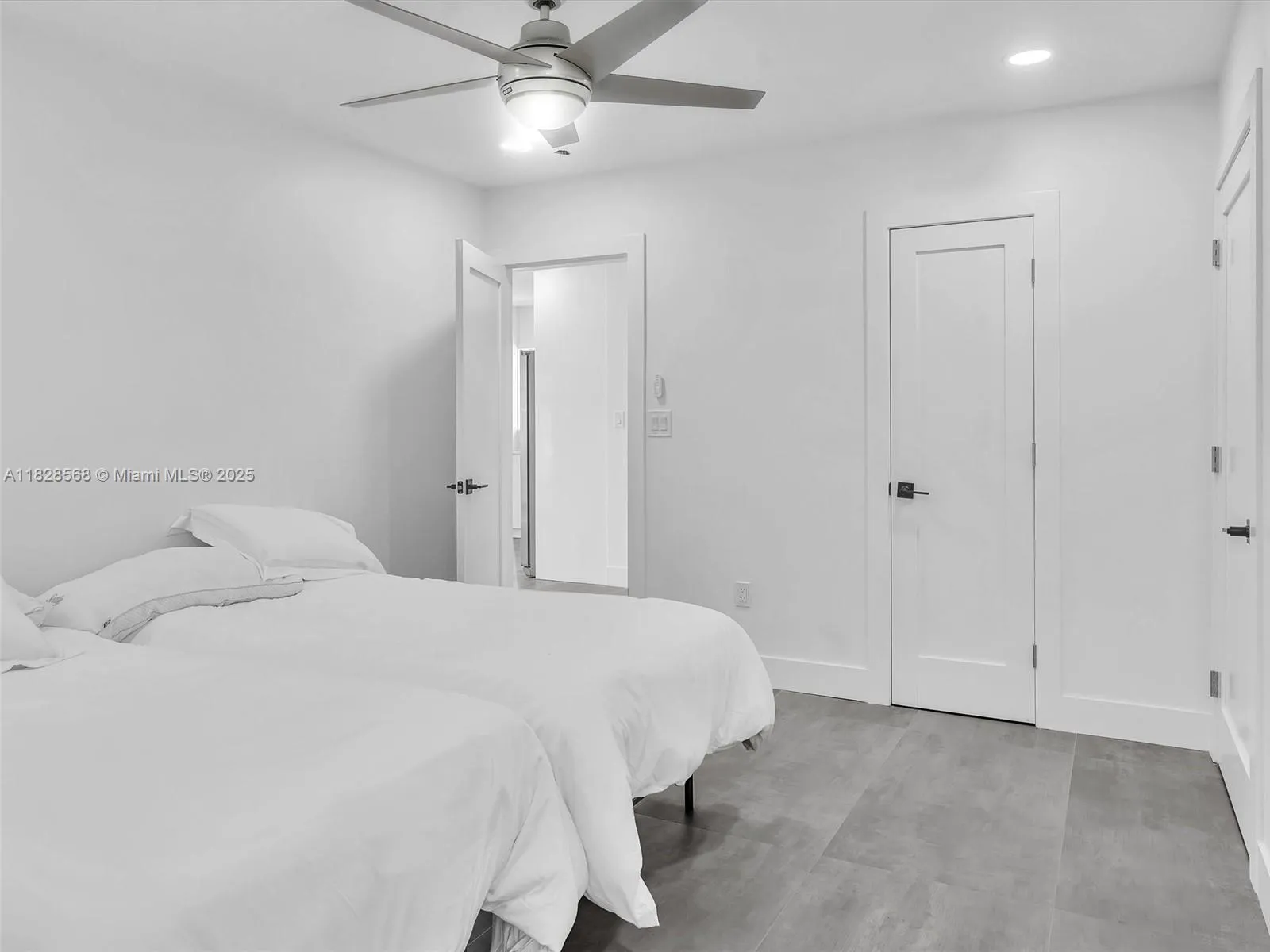 11900 N Bayshore Dr 1-8, North Miami, Florida 3318, North Miami, Florida 33181, ,Commercial Sale,For Sale,11900 N Bayshore Dr 1-8, North Miami, Florida 3318,A11828568