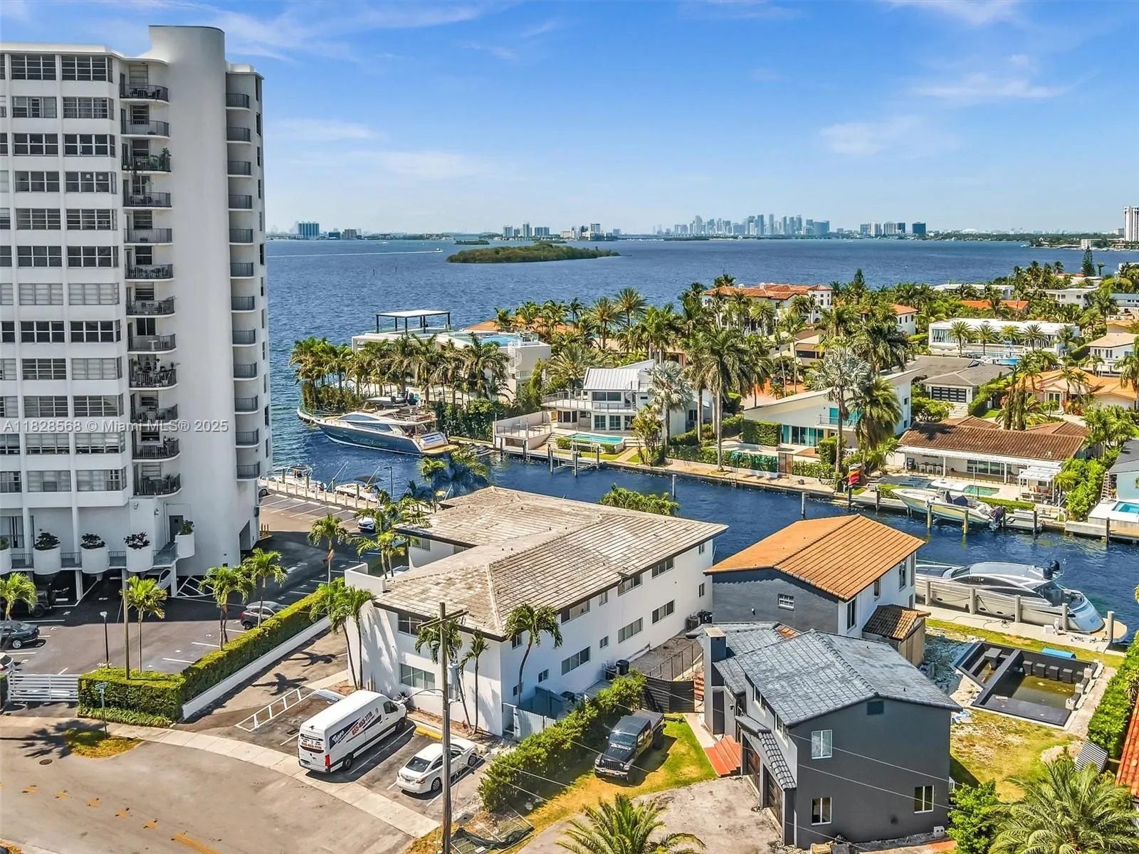 11900 N Bayshore Dr 1-8, North Miami, Florida 3318, North Miami, Florida 33181, ,Commercial Sale,For Sale,11900 N Bayshore Dr 1-8, North Miami, Florida 3318,A11828568