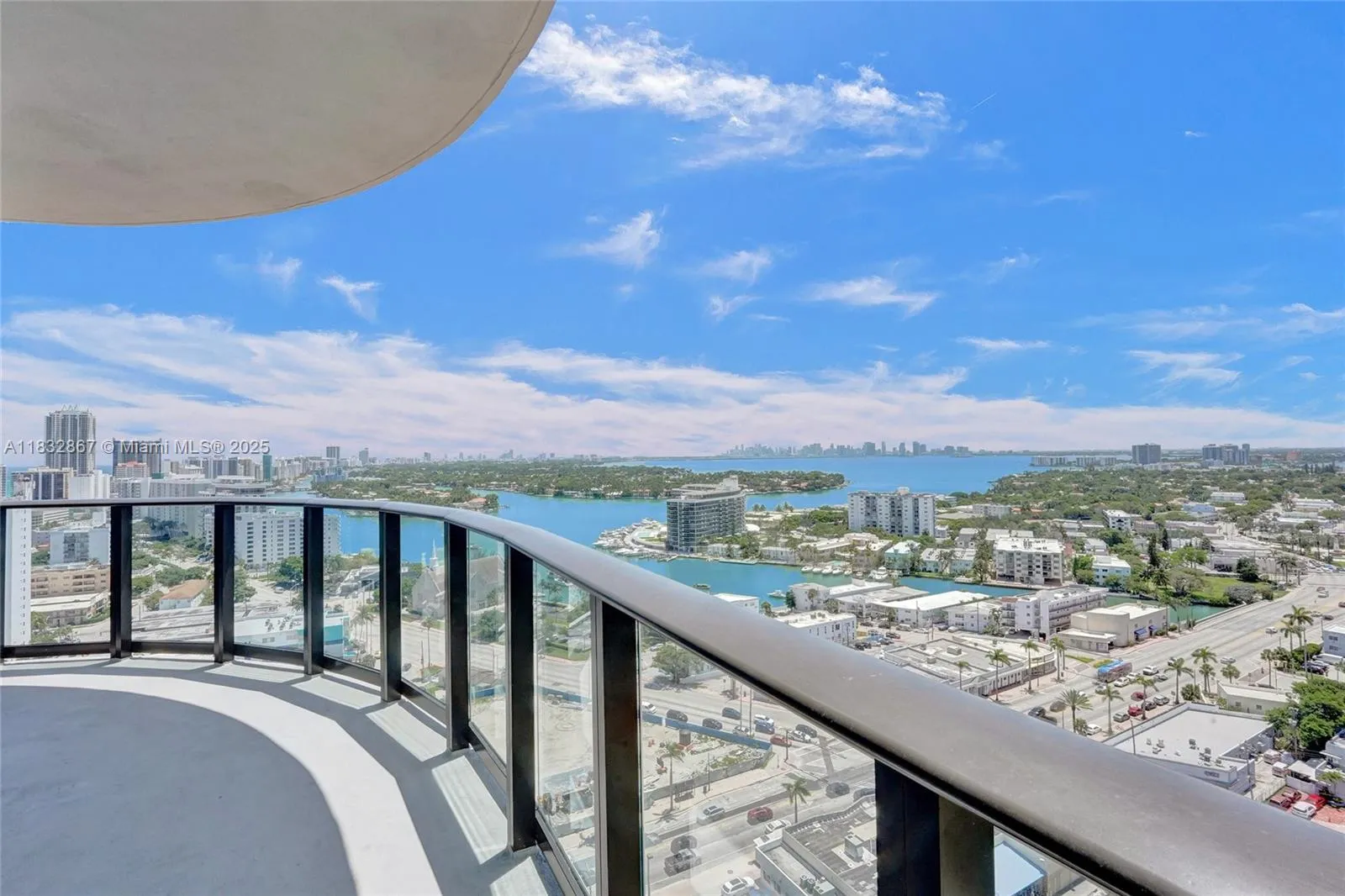 580 72 Street 2010, Miami Beach, Florida 33180, Miami Beach, Florida 33180, 2 Bedrooms Bedrooms, ,2 BathroomsBathrooms,Residential Lease,For Rent,580 72 Street 2010, Miami Beach, Florida 33180,A11832867