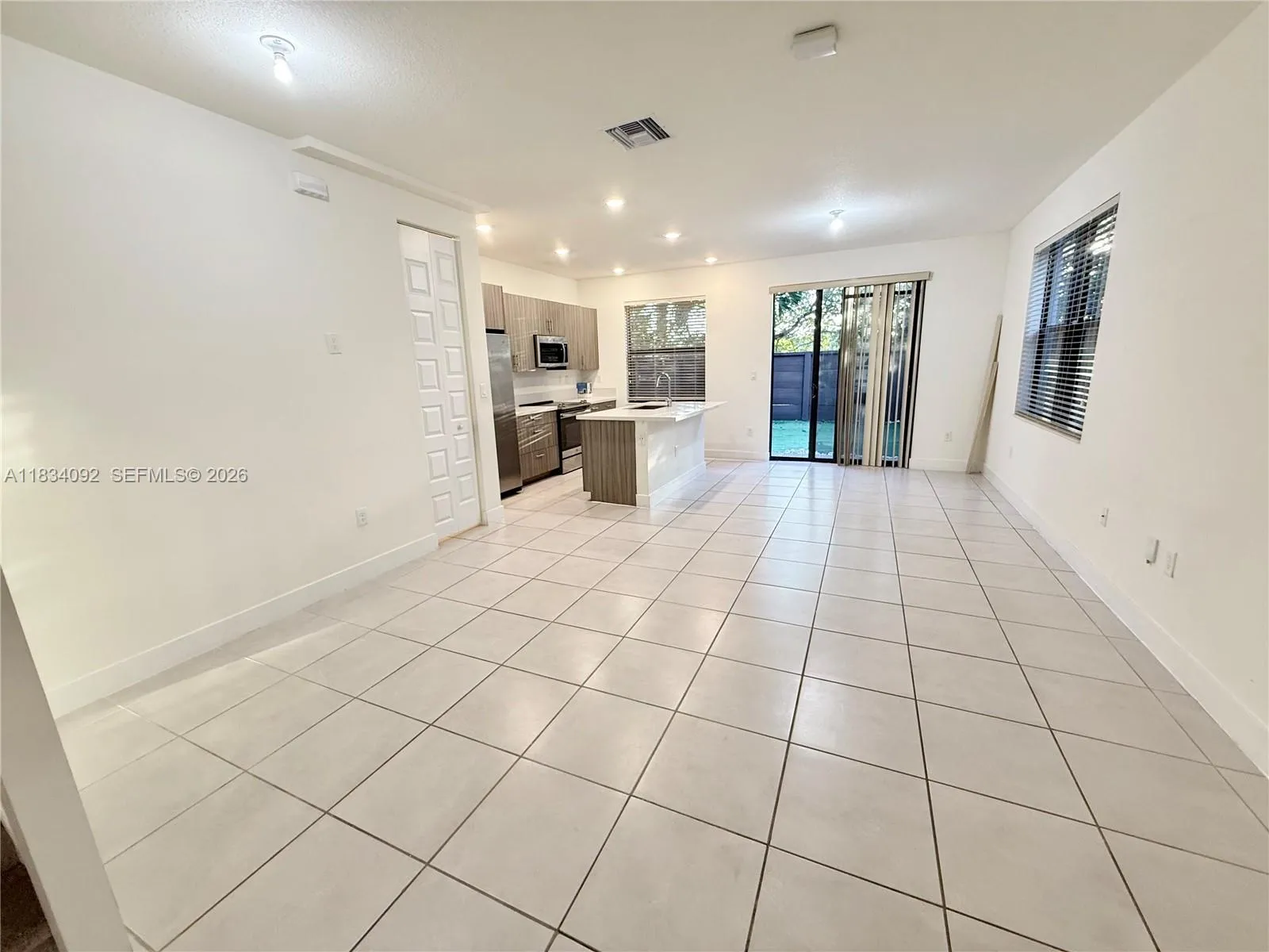 15842 Nw 91 Ct 15842, Miami Lakes, Florida 33018, Miami Lakes, Florida 33018, 3 Bedrooms Bedrooms, ,2 BathroomsBathrooms,Residential,For Sale,15842 Nw 91 Ct 15842, Miami Lakes, Florida 33018,A11834092