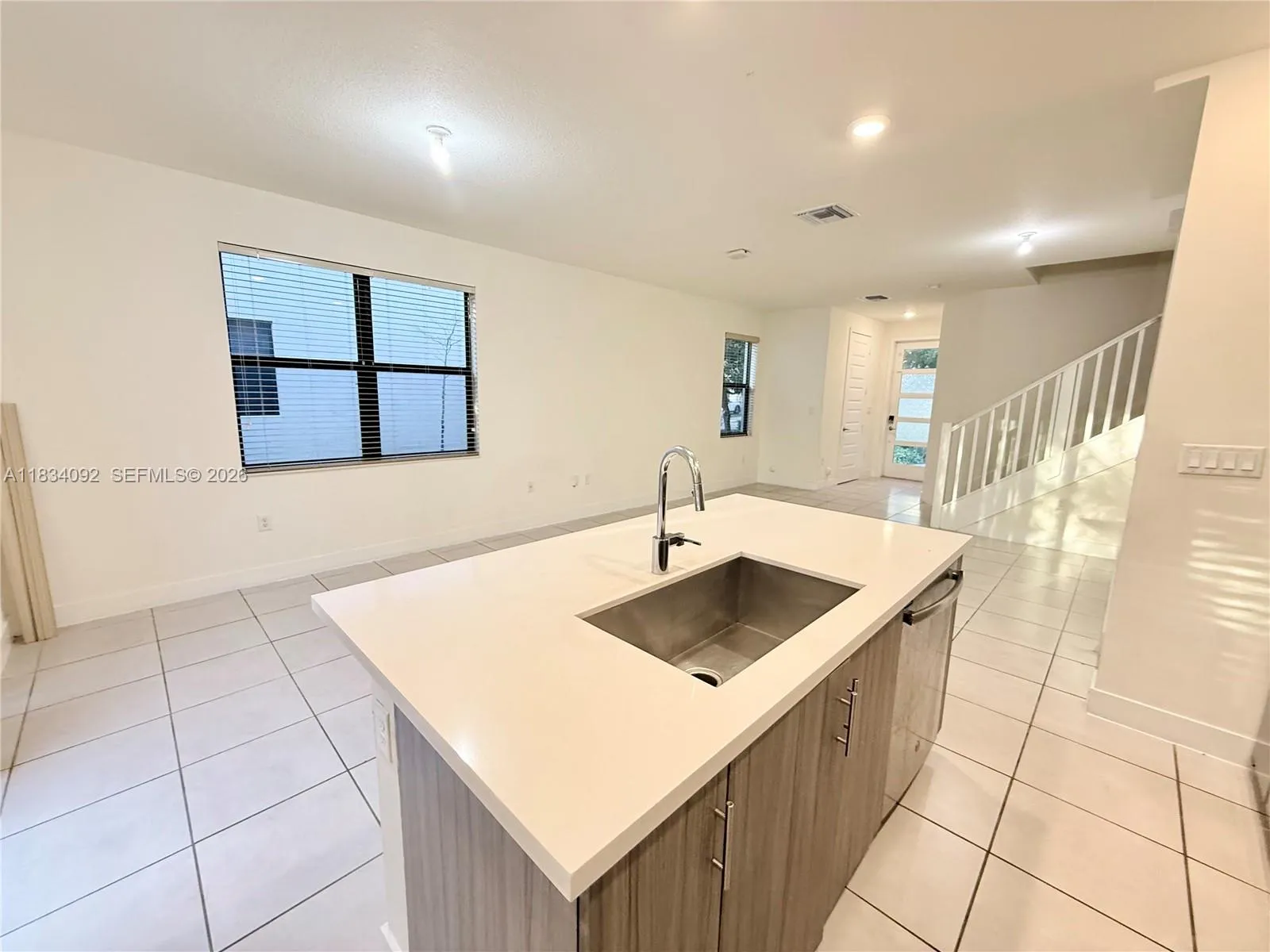 15842 Nw 91 Ct 15842, Miami Lakes, Florida 33018, Miami Lakes, Florida 33018, 3 Bedrooms Bedrooms, ,2 BathroomsBathrooms,Residential,For Sale,15842 Nw 91 Ct 15842, Miami Lakes, Florida 33018,A11834092