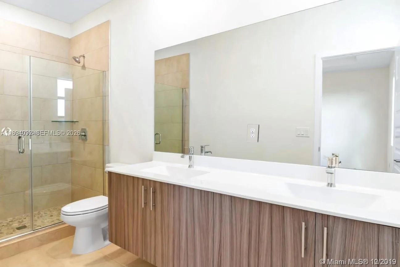 15842 Nw 91 Ct 15842, Miami Lakes, Florida 33018, Miami Lakes, Florida 33018, 3 Bedrooms Bedrooms, ,2 BathroomsBathrooms,Residential,For Sale,15842 Nw 91 Ct 15842, Miami Lakes, Florida 33018,A11834092